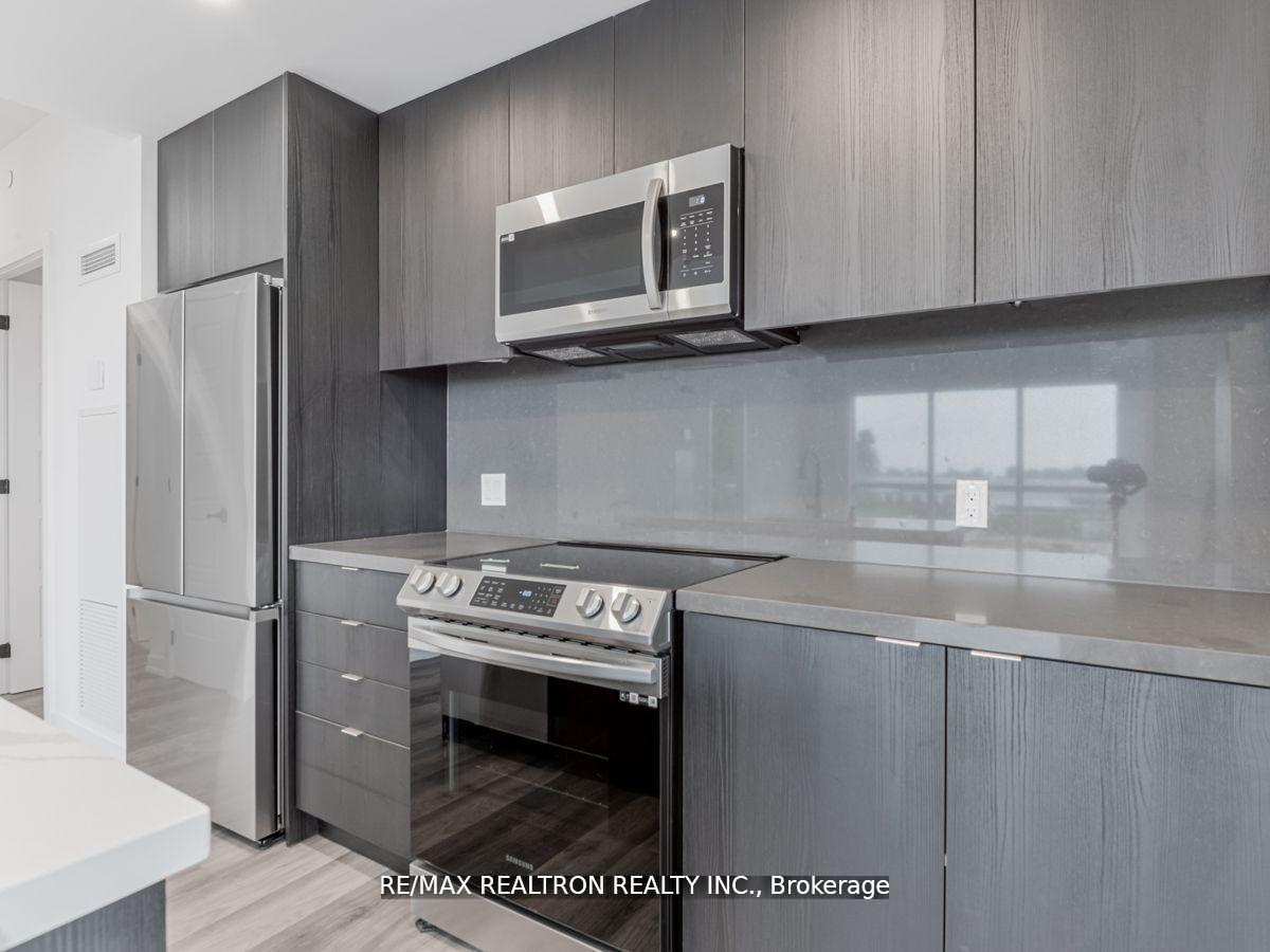 Photo 7 of Unit 236, 415 Sea Ray Avenue, Innisfil, Rural Innisfil — HOMEH