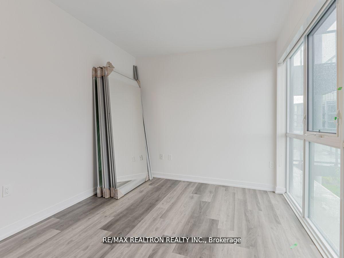 Photo 8 of Unit 236, 415 Sea Ray Avenue, Innisfil, Rural Innisfil — HOMEH
