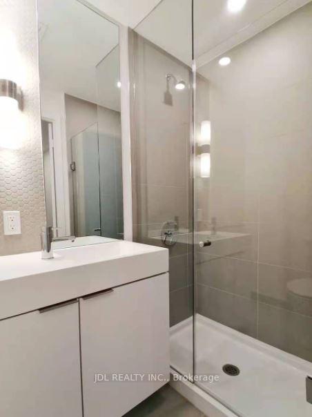 Photo 5 of Unit 1016, 33 Helendale Avenue, Toronto, Yonge-Eglinton — HOMEH