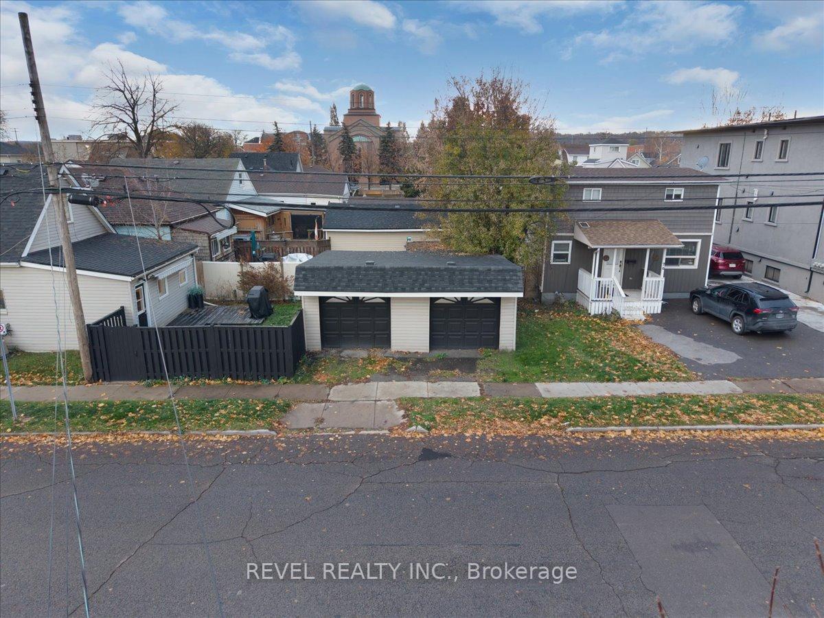 Photo 39 of 39 Division Street, Hamilton, Homeside — HOMEH