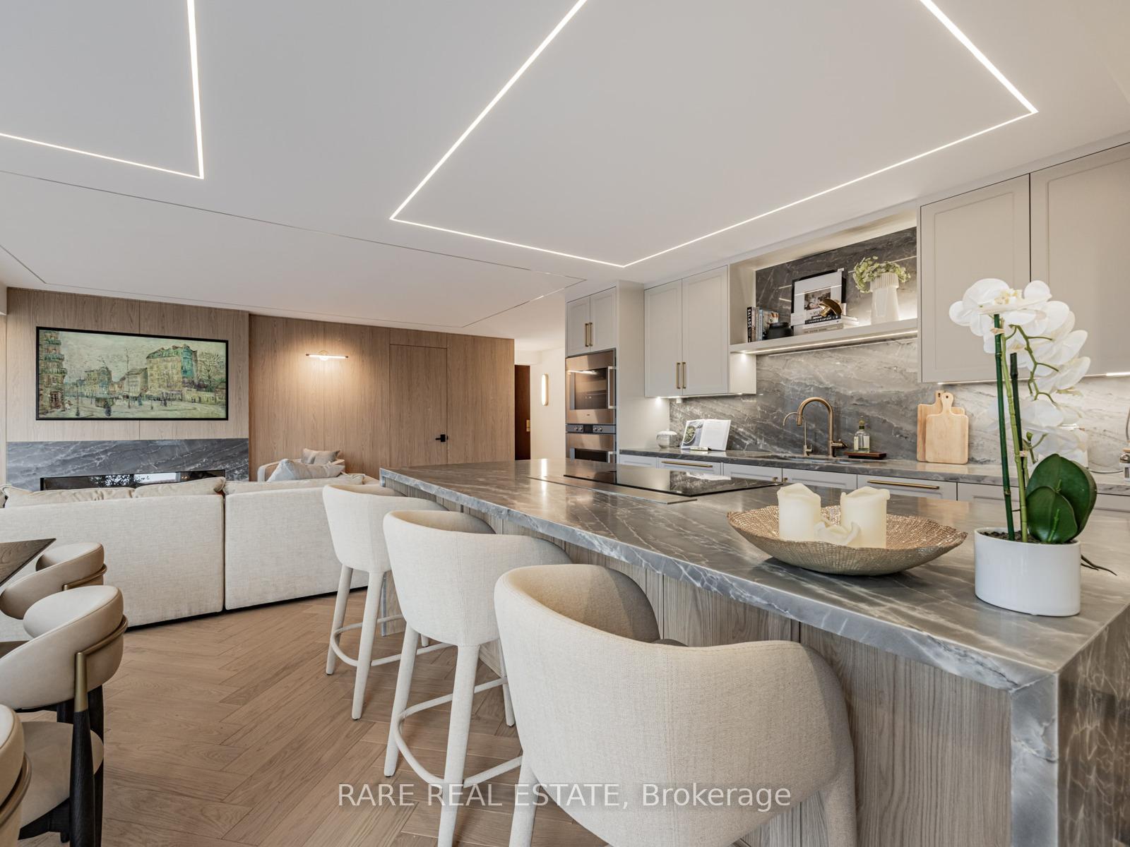 Photo 10 of Unit 301, 449 Walmer Road, Toronto, Forest Hill South — HOMEH