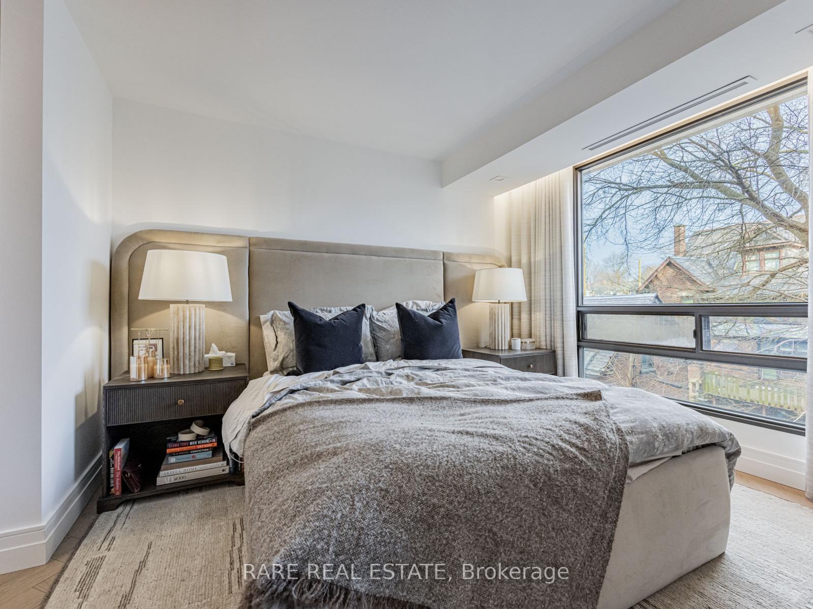 Photo 16 of Unit 301, 449 Walmer Road, Toronto, Forest Hill South — HOMEH