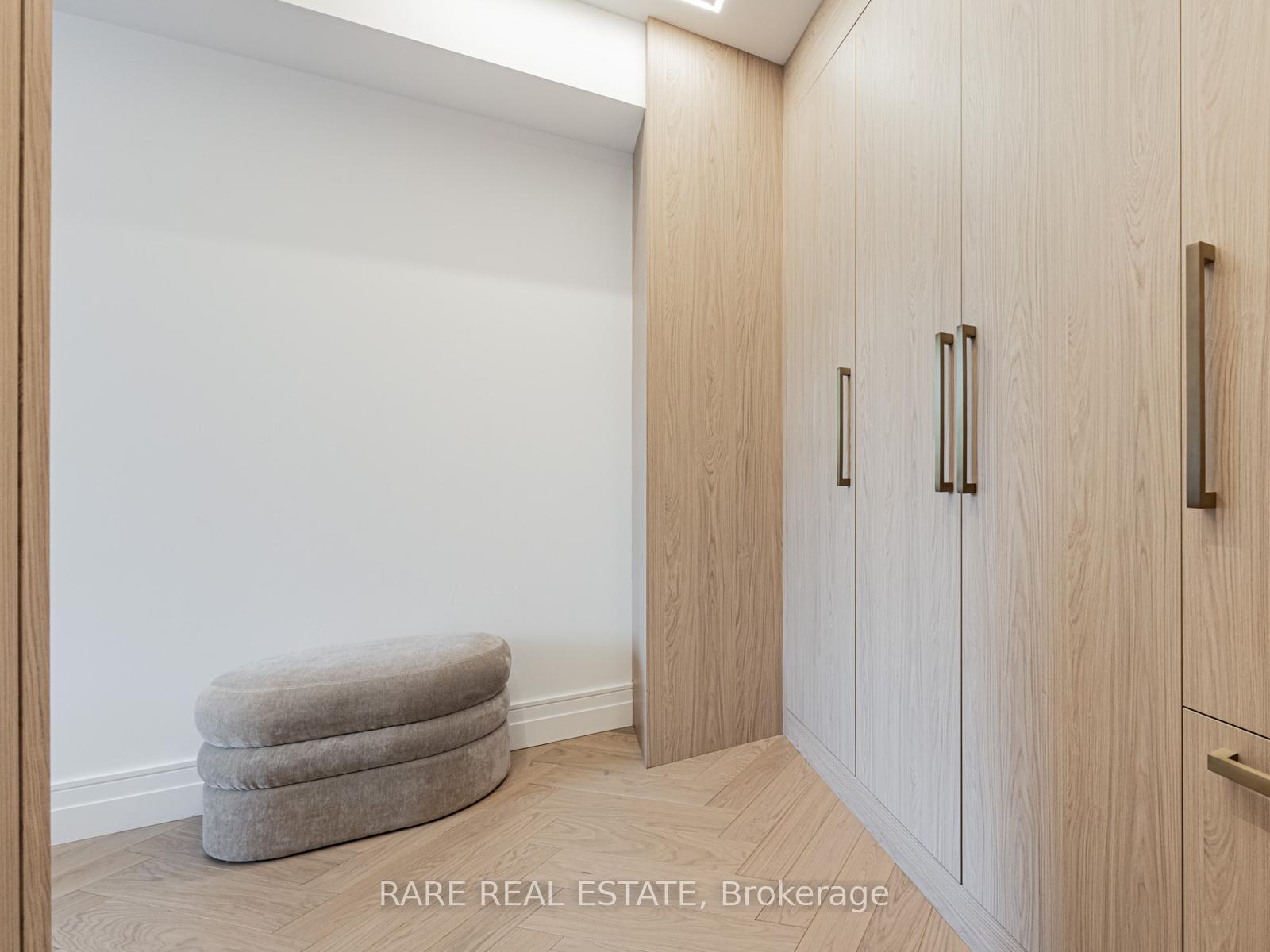 Photo 32 of Unit 301, 449 Walmer Road, Toronto, Forest Hill South — HOMEH