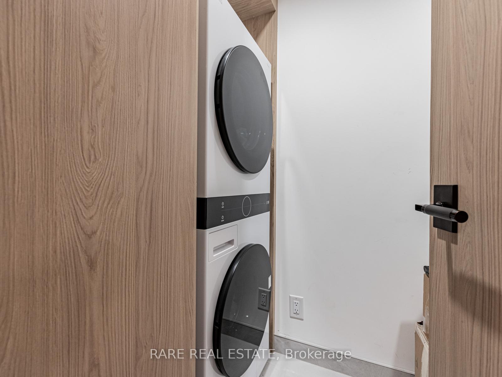 Photo 34 of Unit 301, 449 Walmer Road, Toronto, Forest Hill South — HOMEH