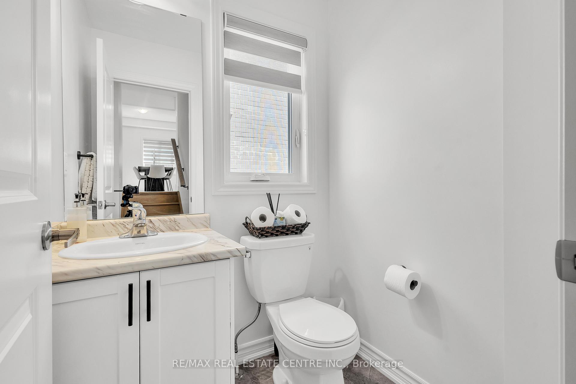 Photo 7 of 341 Russell Street, Southgate — HOMEH