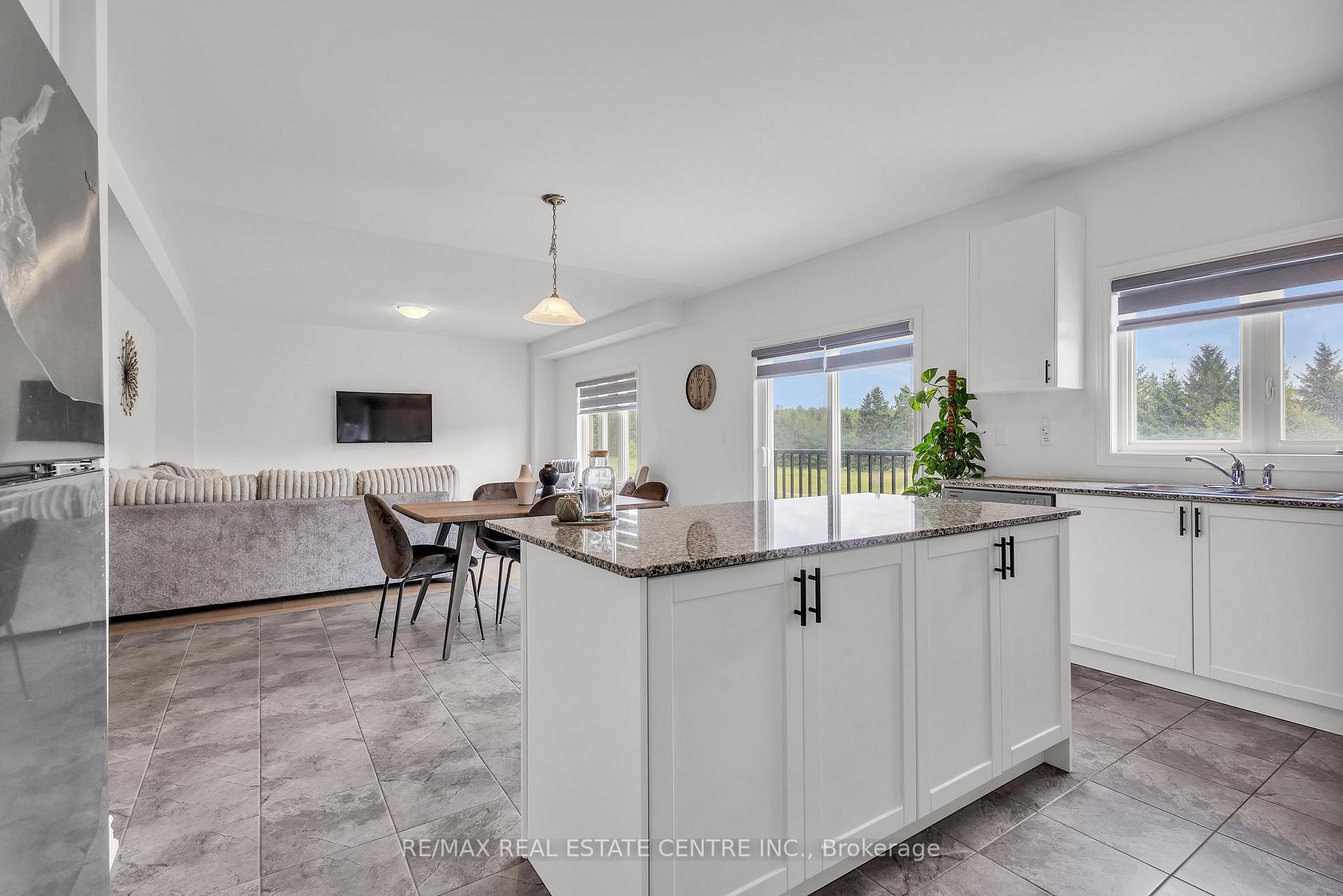 Photo 8 of 341 Russell Street, Southgate — HOMEH