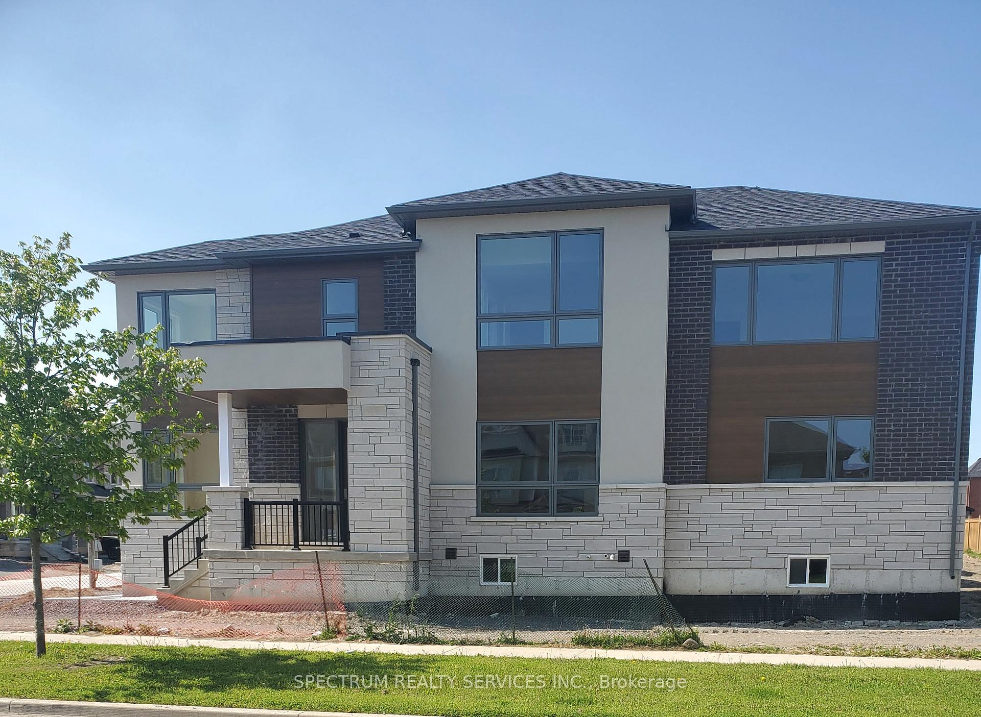 Photo 6 of 1 Rogerson Street E, Clarington, Newcastle — HOMEH