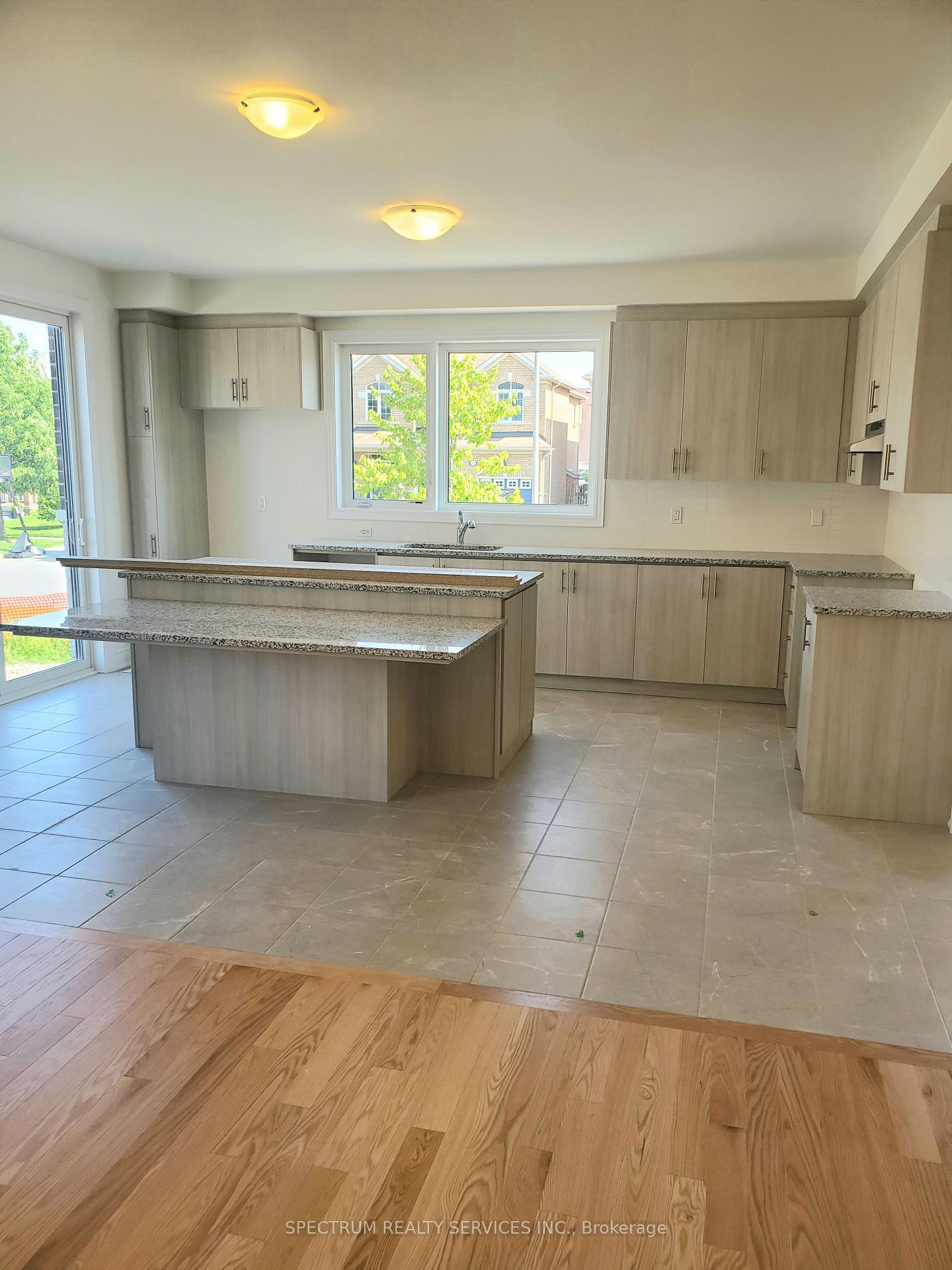 Photo 5 of 1 Rogerson Street E, Clarington, Newcastle — HOMEH