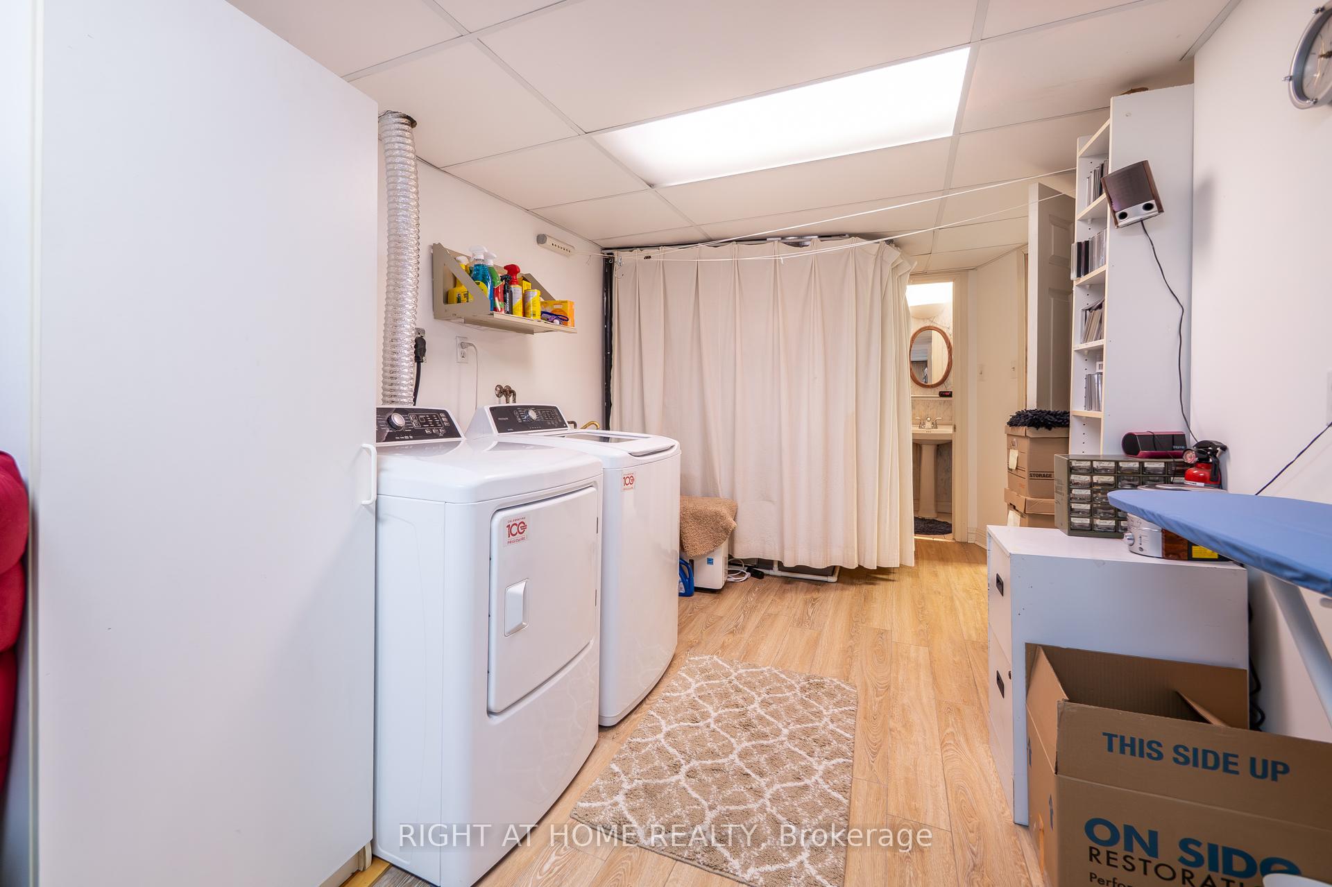 Photo 44 of 25 Heathcliffe Square, Brampton, Central Park — HOMEH