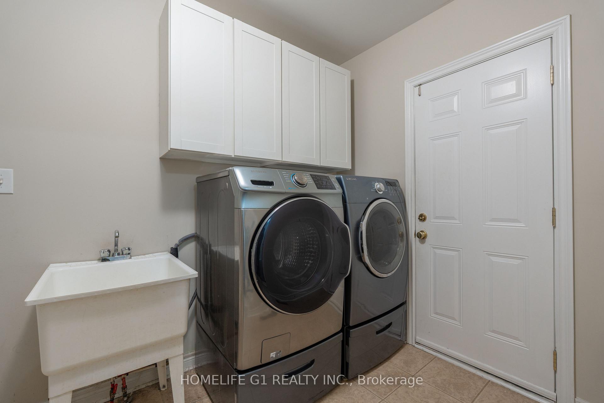 Photo 44 of 79 Heslop Circle, Brampton, Sandringham-Wellington — HOMEH