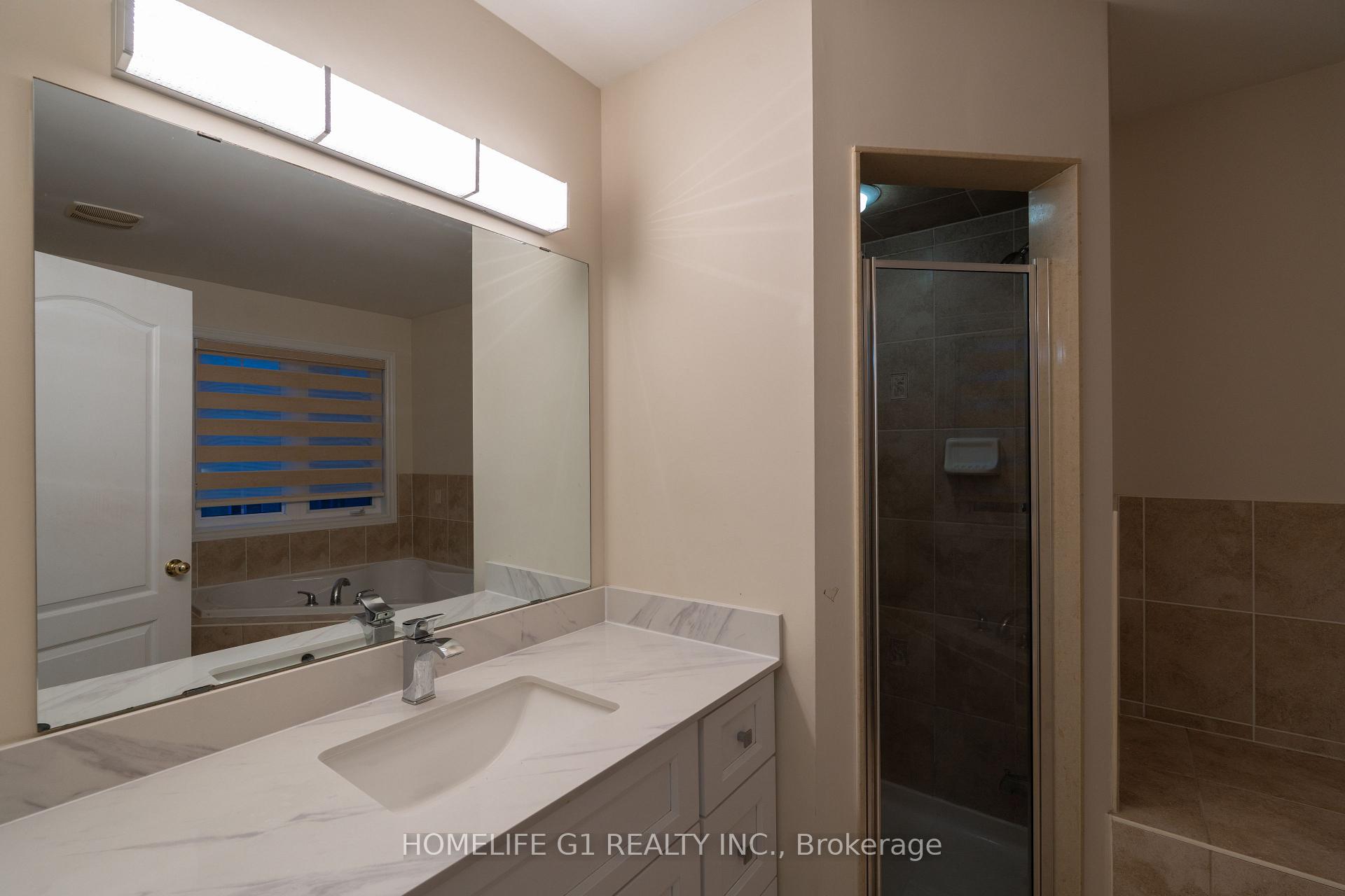 Photo 37 of 79 Heslop Circle, Brampton, Sandringham-Wellington — HOMEH