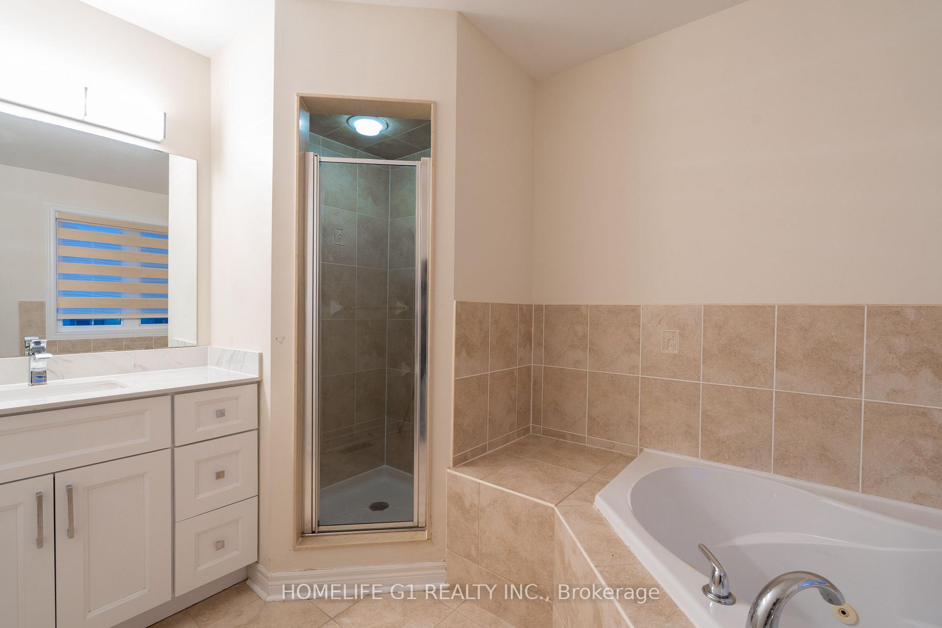 Photo 26 of 79 Heslop Circle, Brampton, Sandringham-Wellington — HOMEH