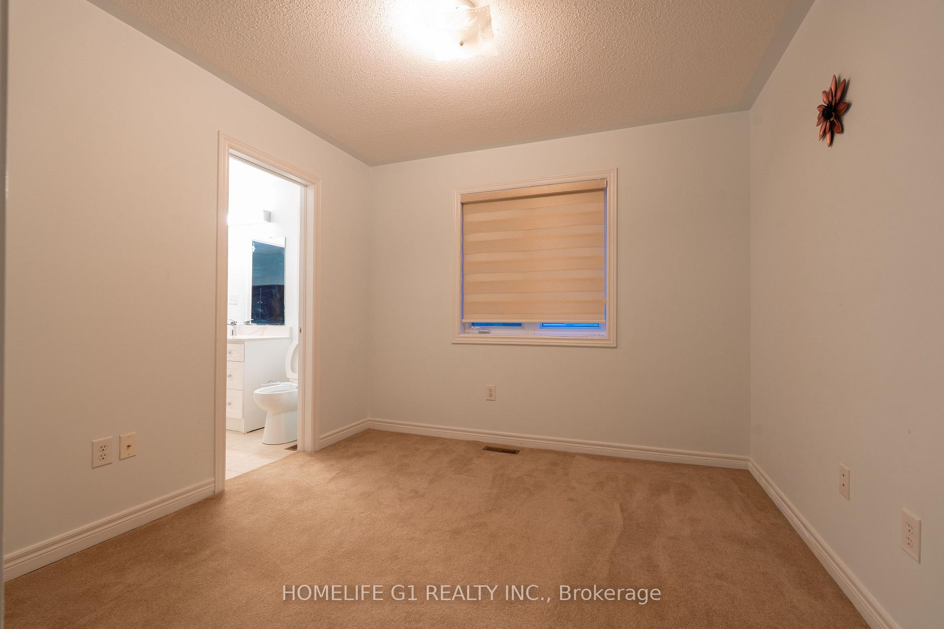 Photo 11 of 79 Heslop Circle, Brampton, Sandringham-Wellington — HOMEH