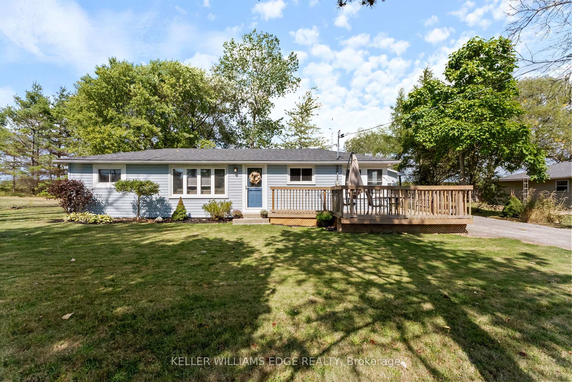 Front of 1175 Lakeshore Road