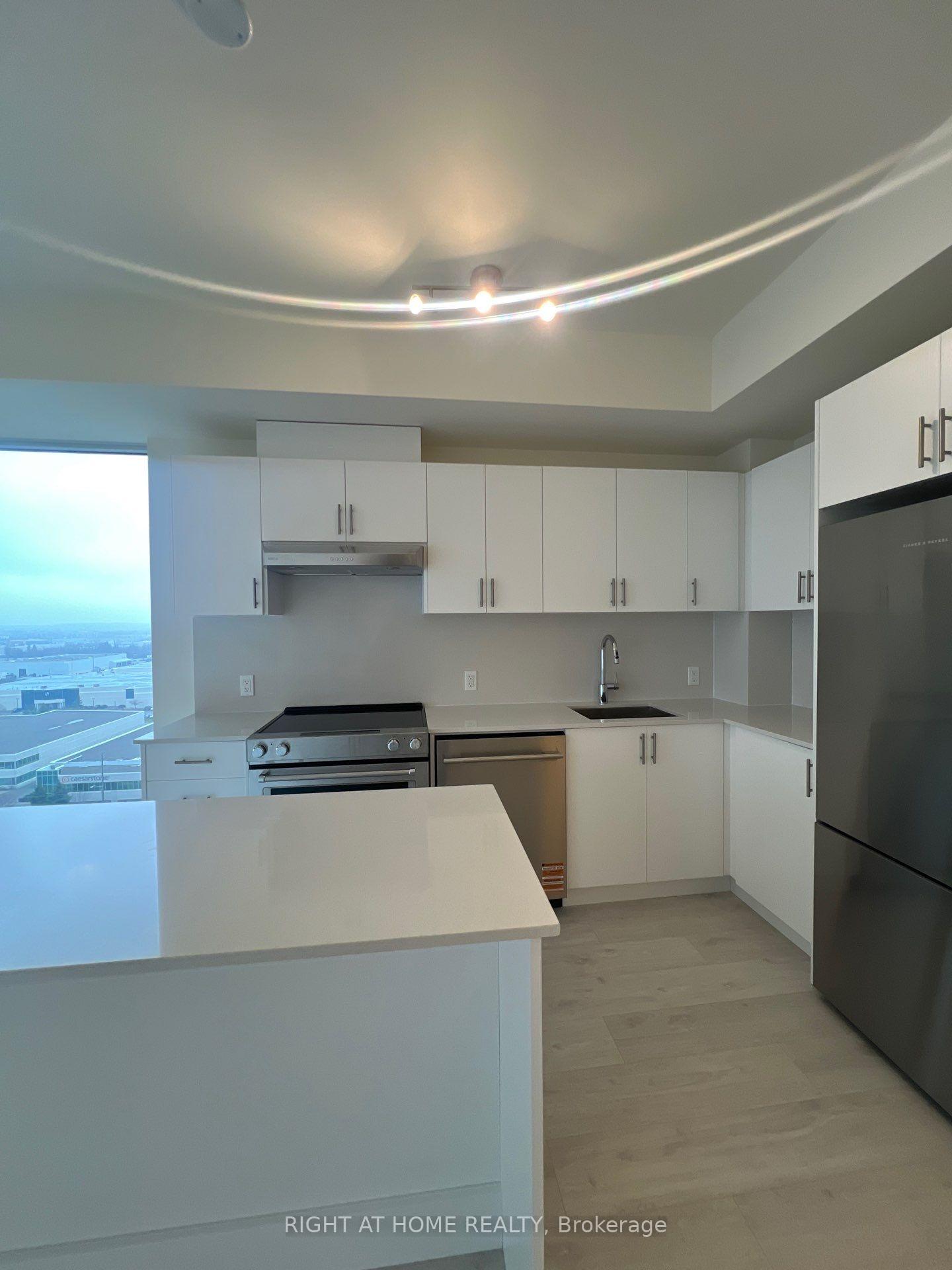 Photo 7 of Unit 1111, 27 Korda Gate, Vaughan, Vellore Village — HOMEH