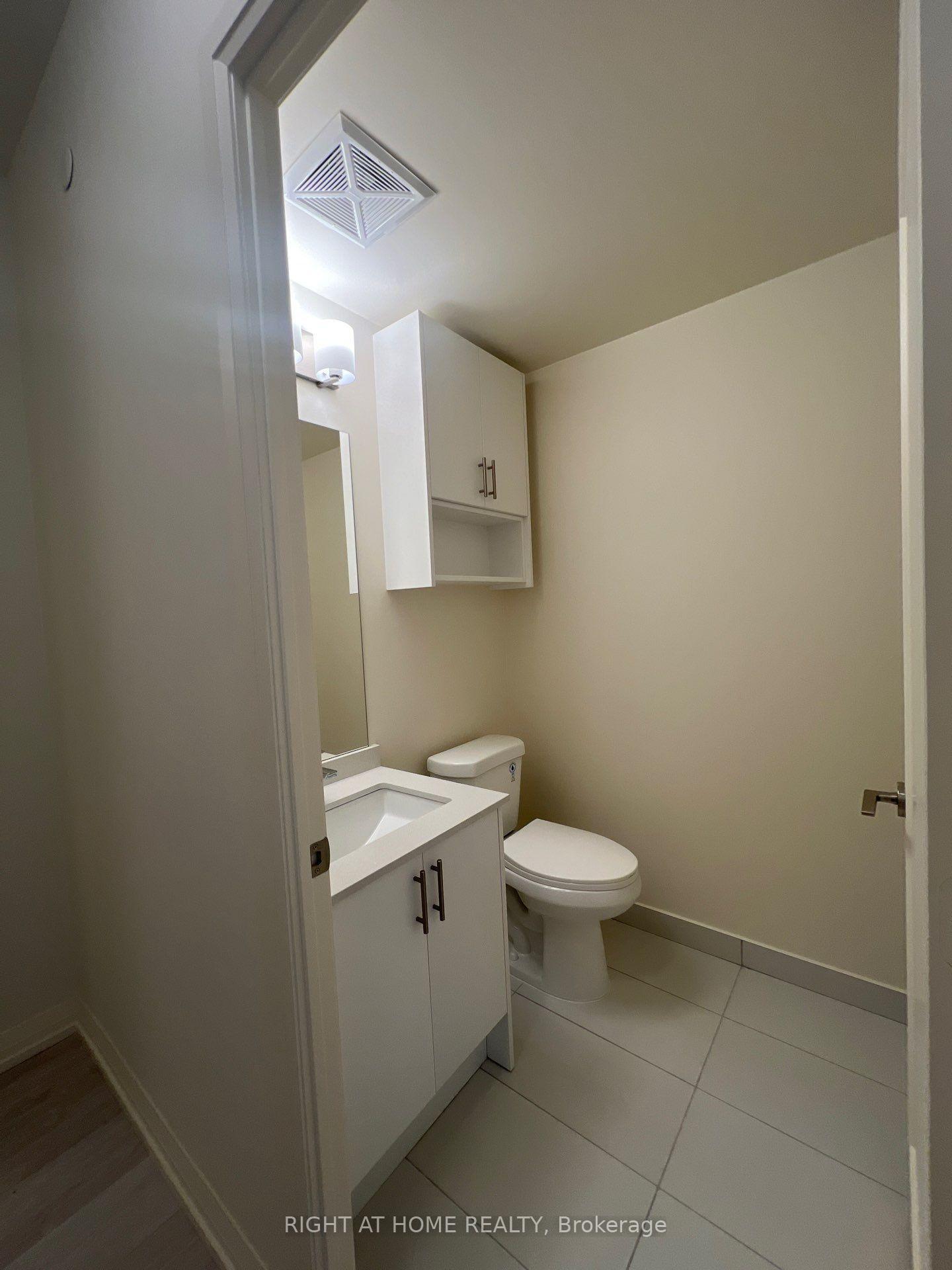 Photo 6 of Unit 1111, 27 Korda Gate, Vaughan, Vellore Village — HOMEH