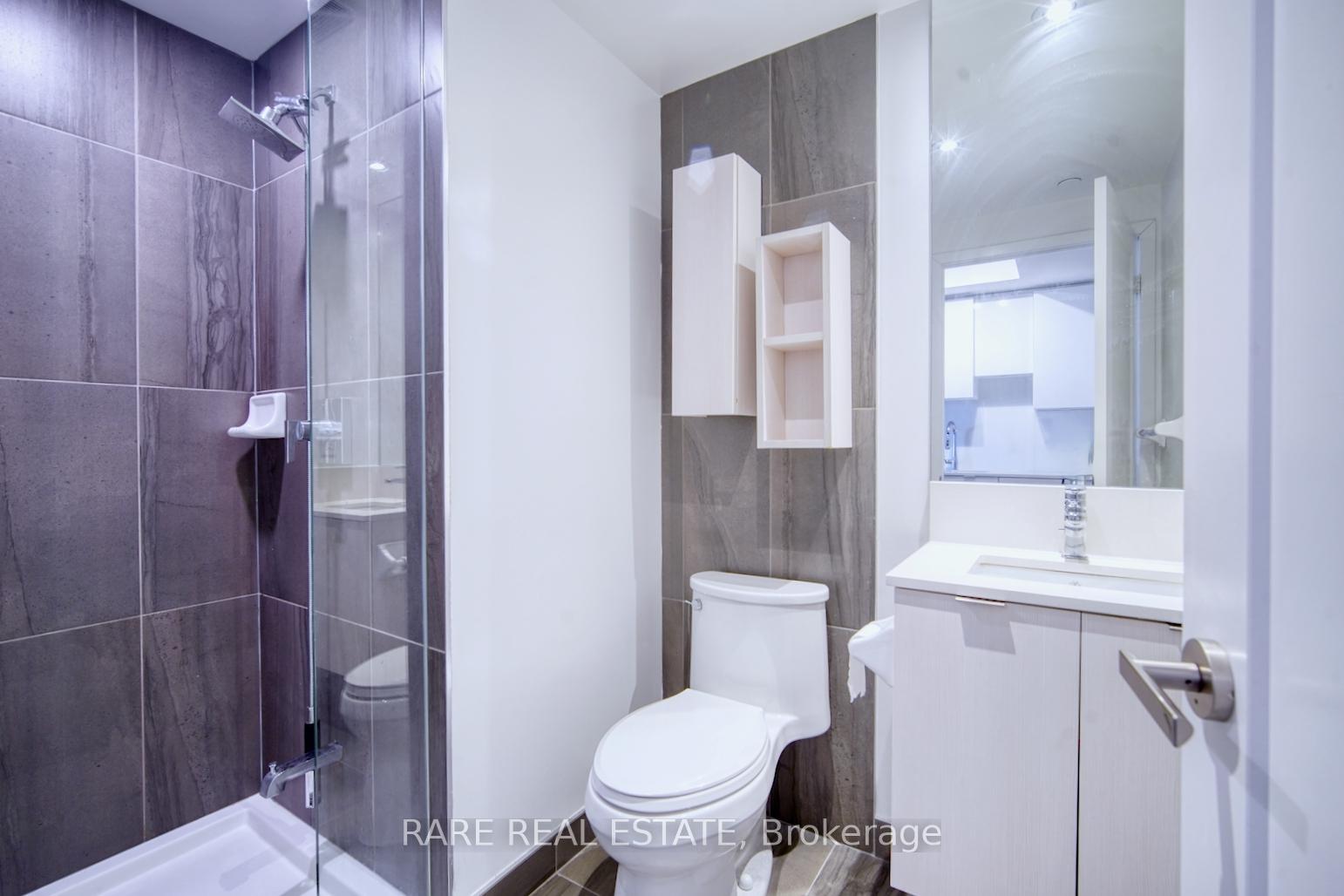 Photo 2 of Unit 1102, 195 Redpath Avenue, Toronto, Mount Pleasant West — HOMEH