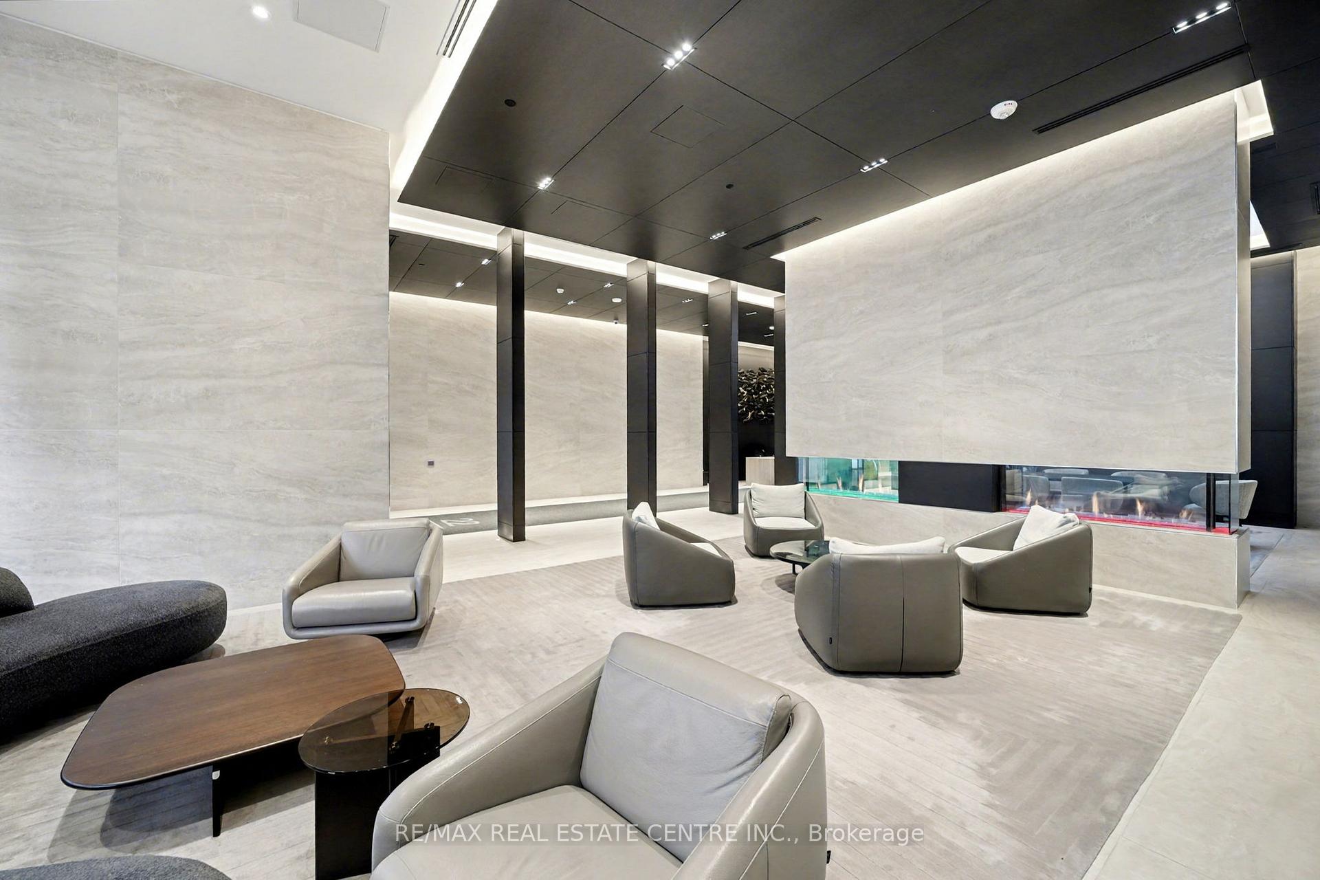 Photo 11 of Unit 5404, 2221 Yonge Street, Toronto, Mount Pleasant West — HOMEH