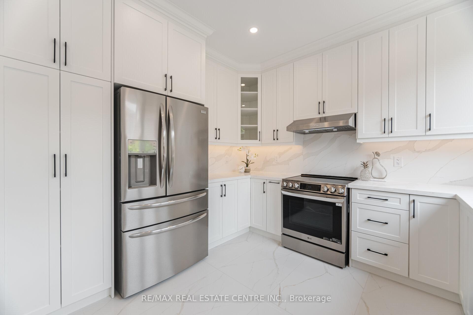 Photo 18 of 200 Weston Drive, Milton, Scott — HOMEH
