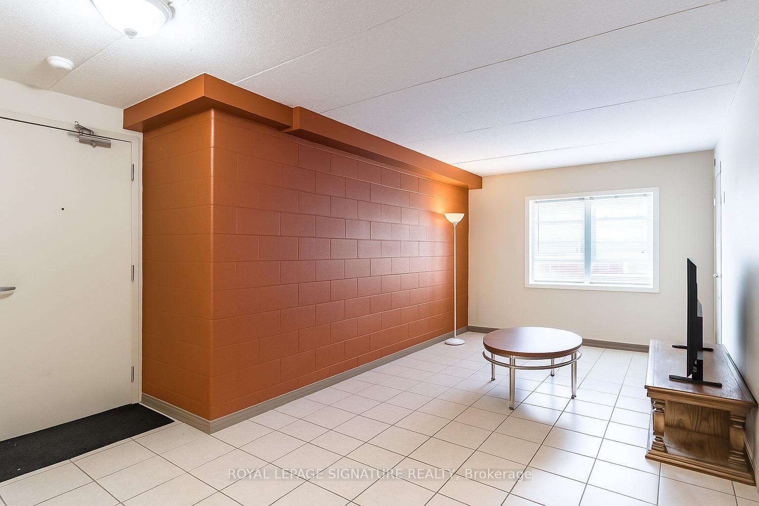 Photo 6 of Unit 301, 261 Lester Street, Waterloo, Downtown Waterloo — HOMEH
