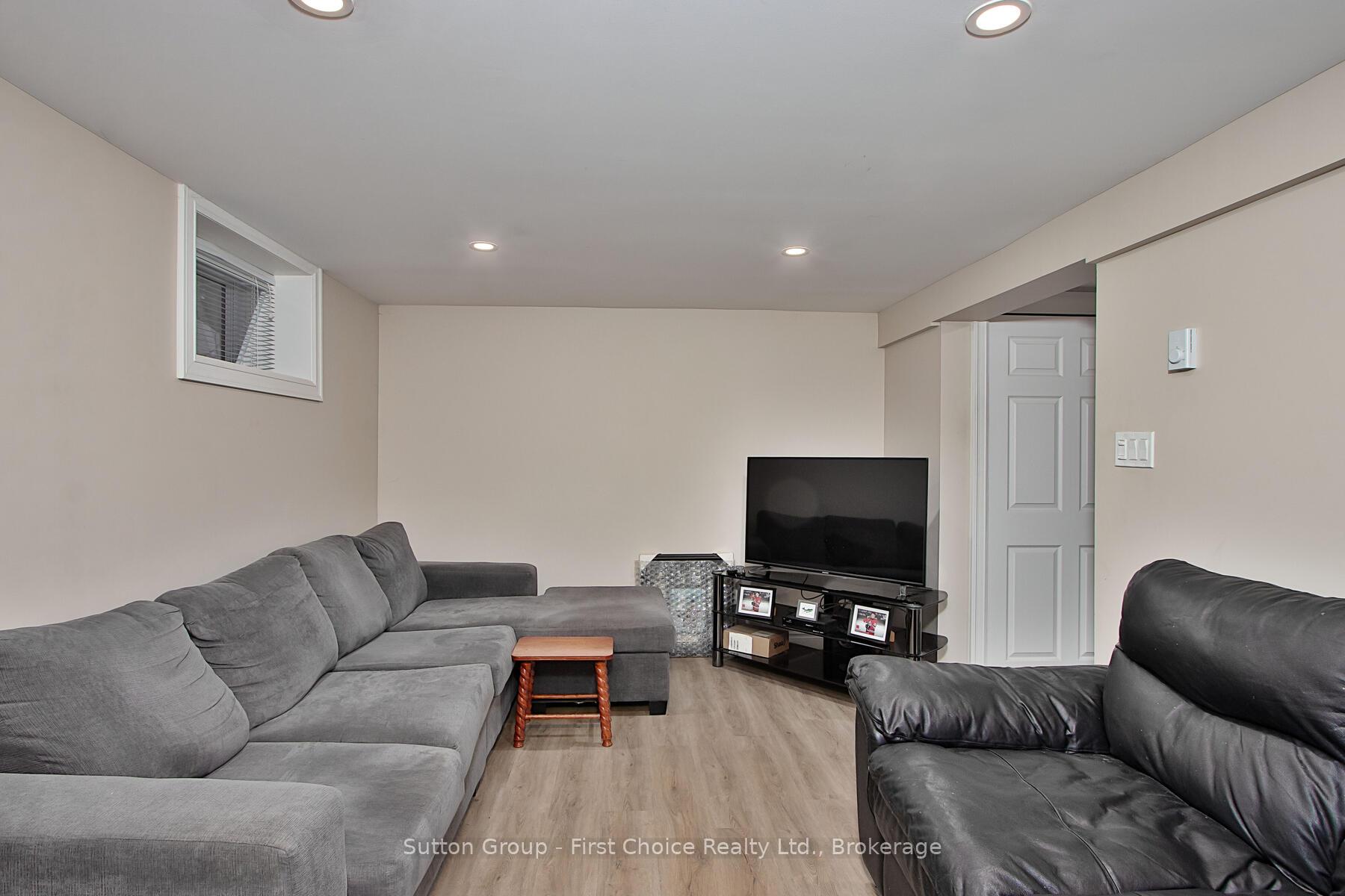 Photo 22 of 74 Cobourg Street, Stratford — HOMEH