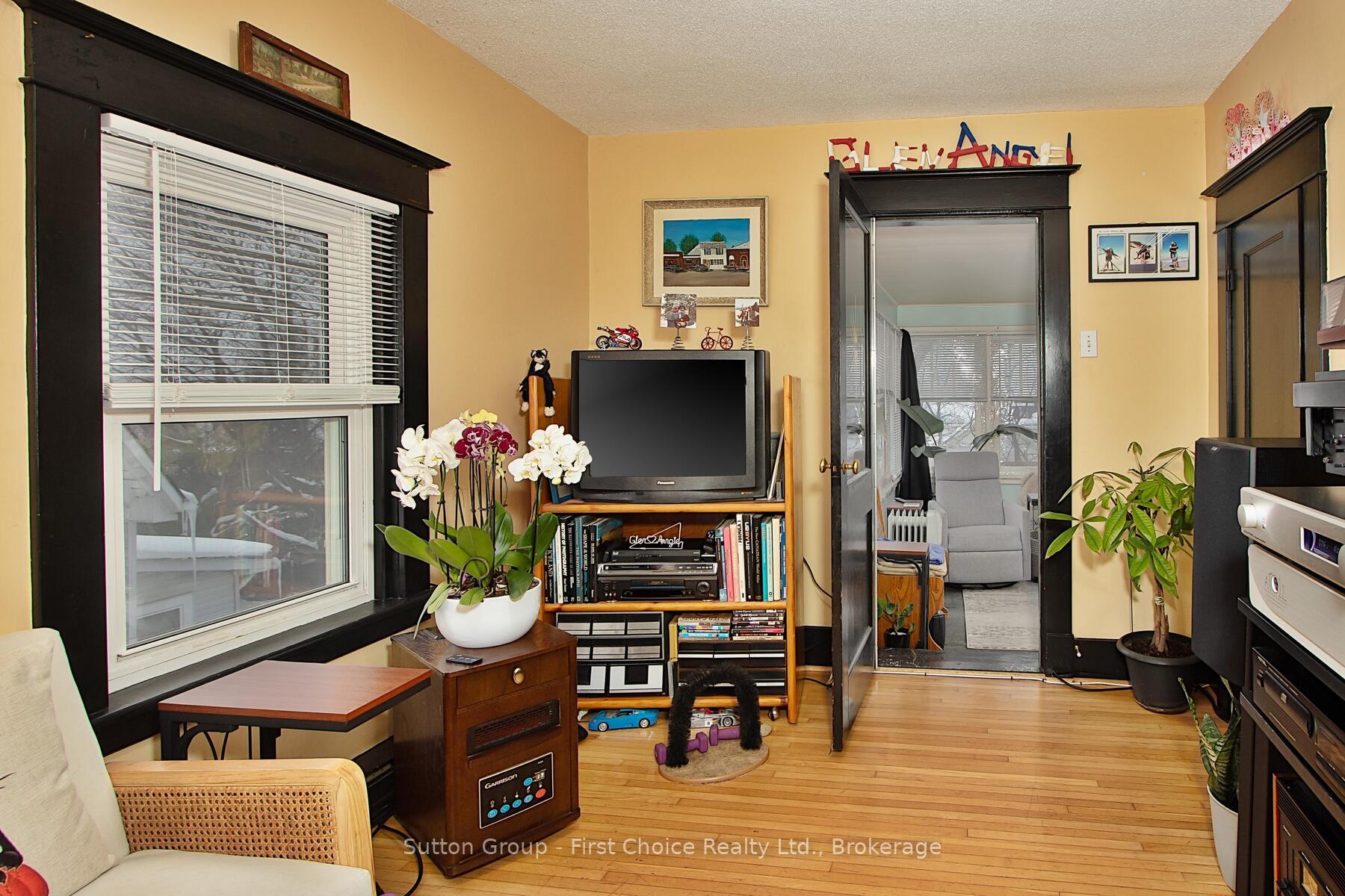 Photo 40 of 74 Cobourg Street, Stratford — HOMEH