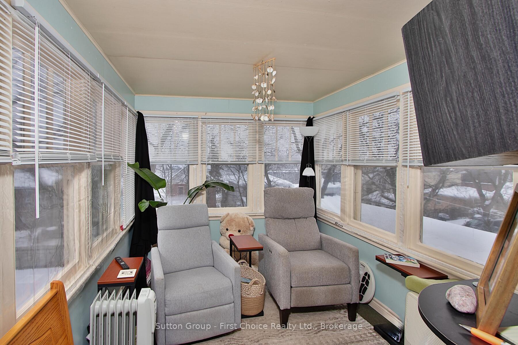 Photo 48 of 74 Cobourg Street, Stratford — HOMEH