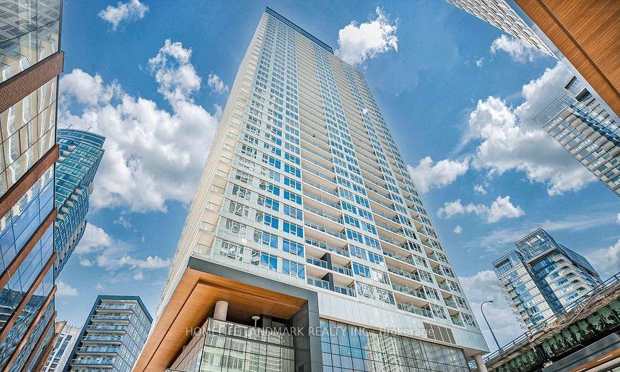 Front of Unit 605, 19 Bathurst Street