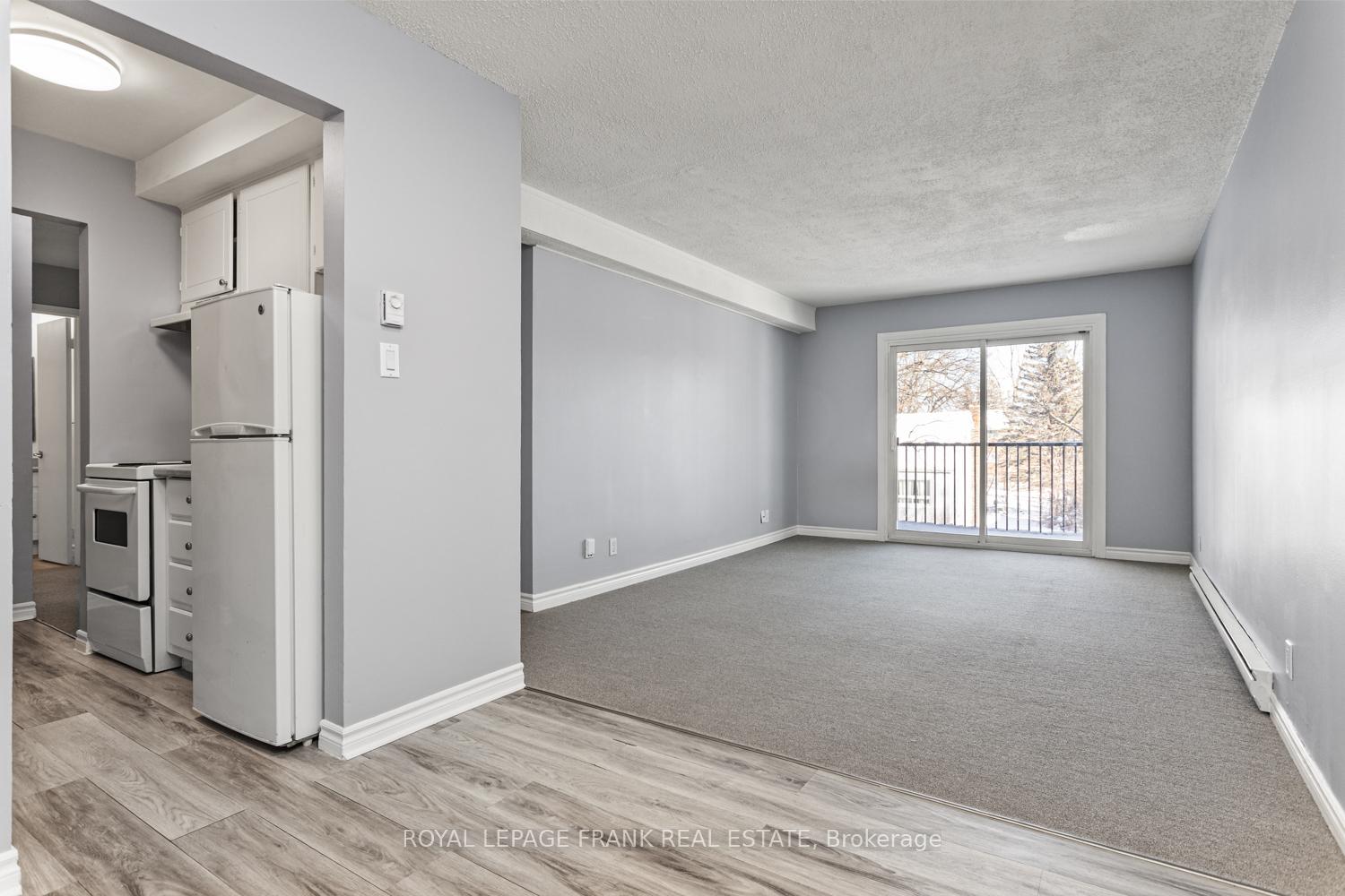 Photo 2 of Unit 305, 25 College Street E, Belleville, Belleville Ward — HOMEH