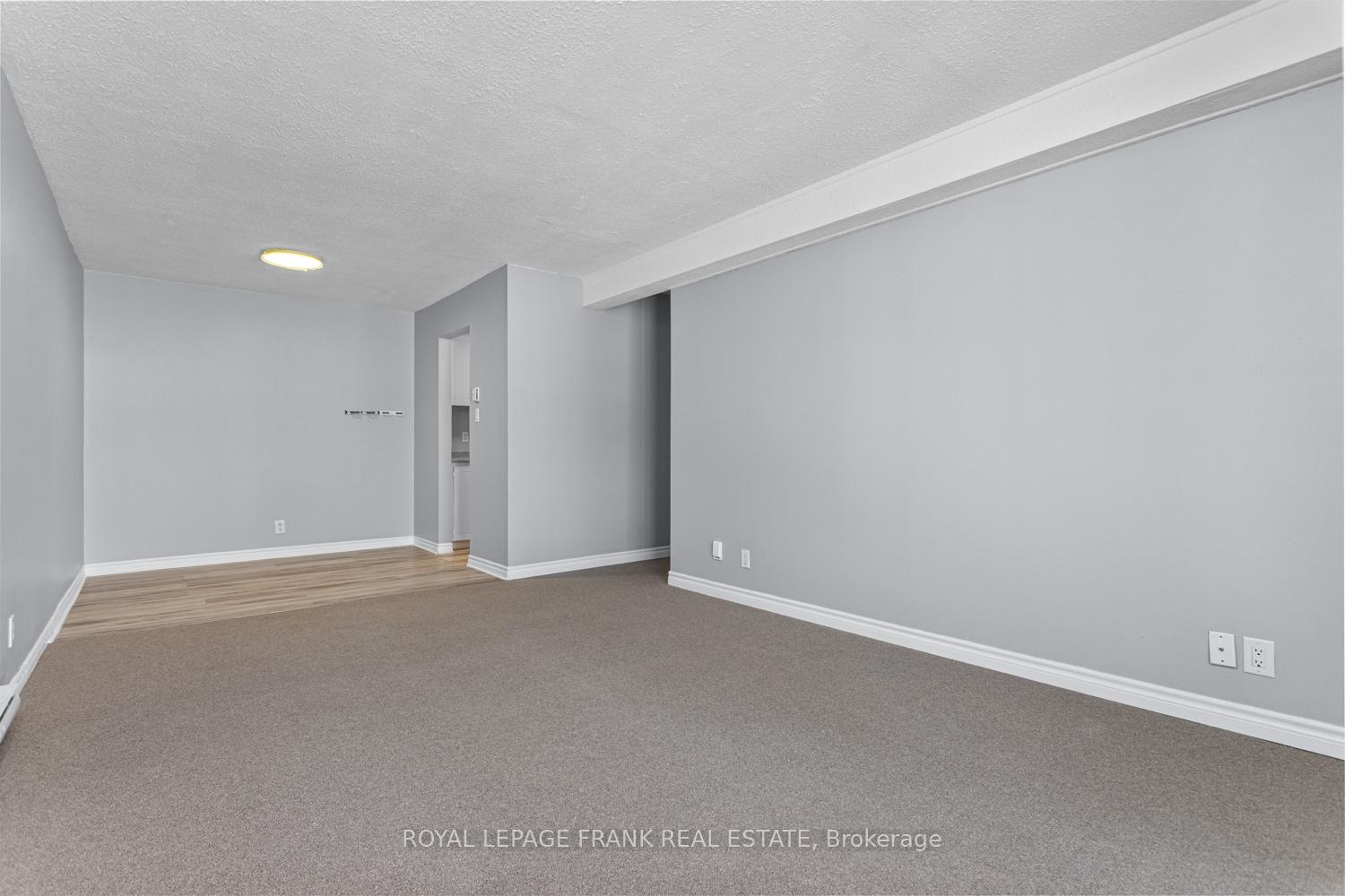 Photo 9 of Unit 305, 25 College Street E, Belleville, Belleville Ward — HOMEH