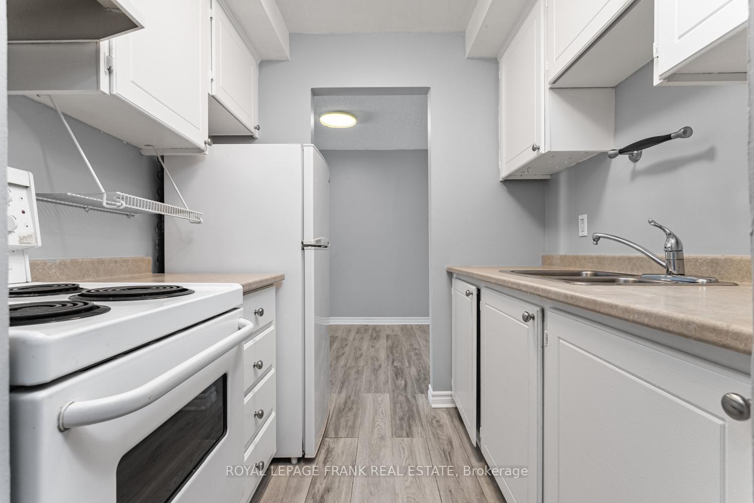 Photo 8 of Unit 305, 25 College Street E, Belleville, Belleville Ward — HOMEH