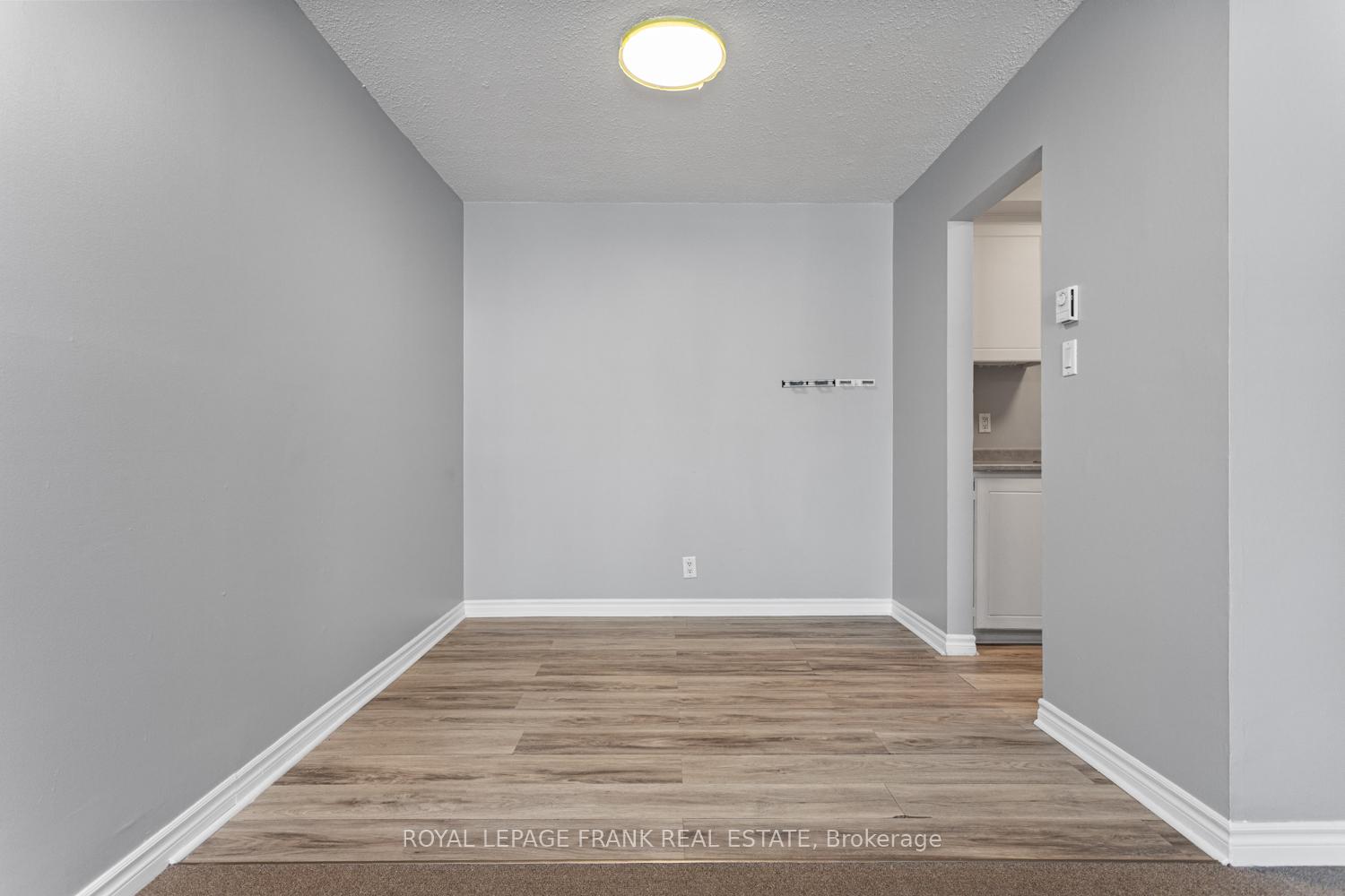 Photo 4 of Unit 305, 25 College Street E, Belleville, Belleville Ward — HOMEH