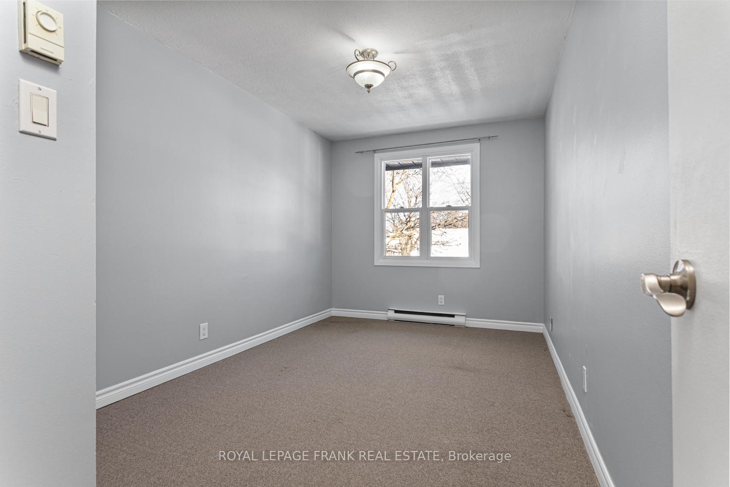 Photo 11 of Unit 305, 25 College Street E, Belleville, Belleville Ward — HOMEH