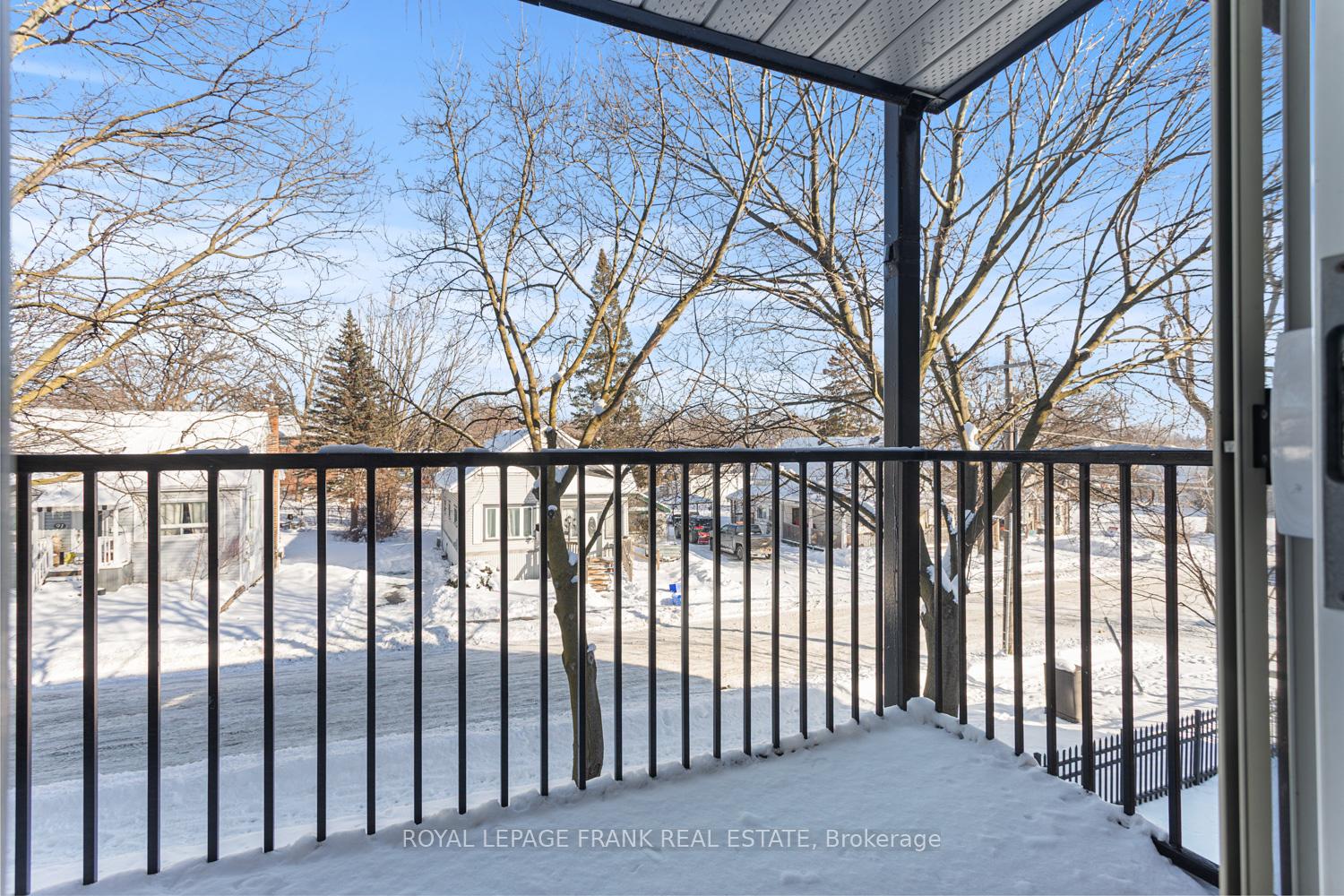 Photo 6 of Unit 305, 25 College Street E, Belleville, Belleville Ward — HOMEH