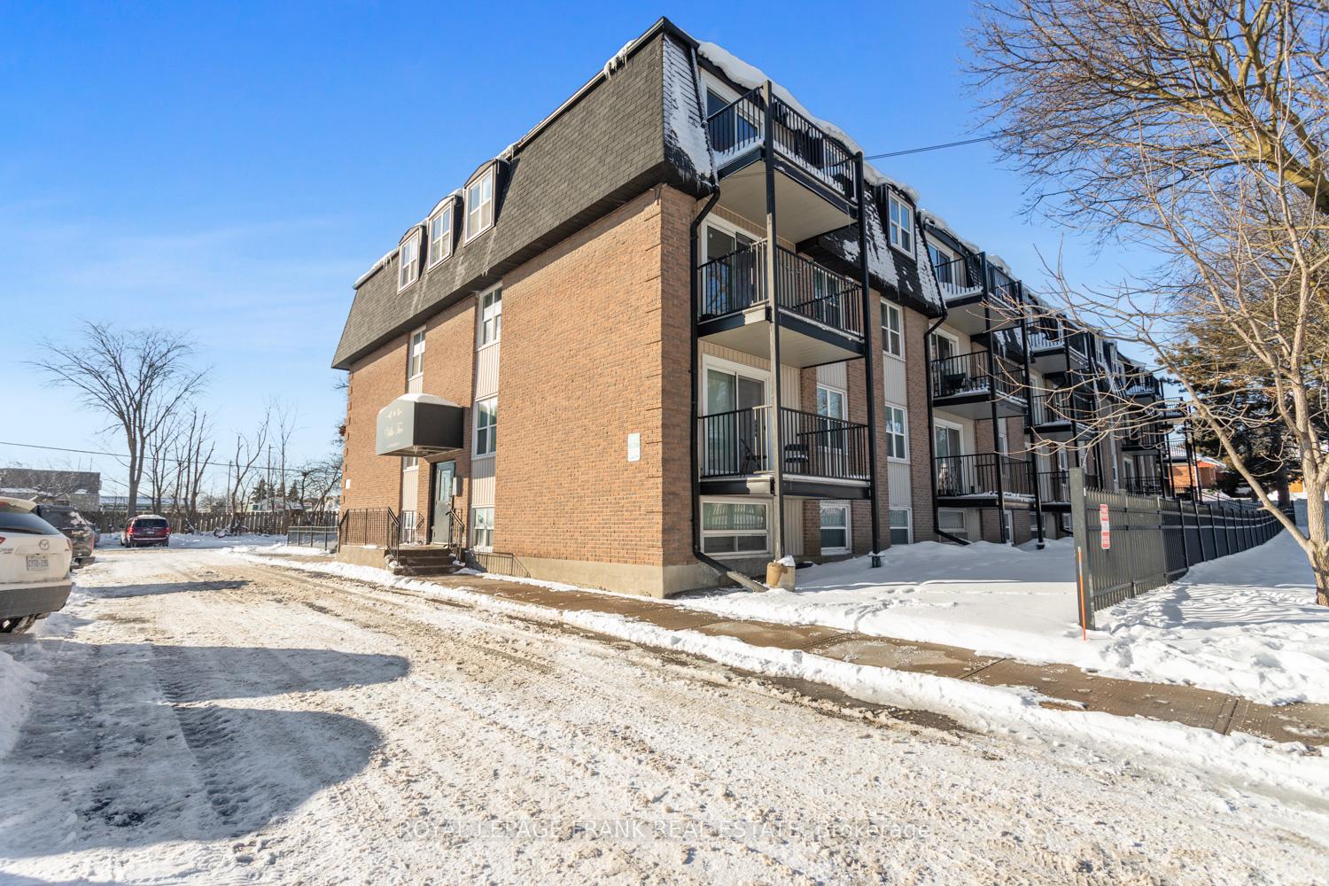 Photo 17 of Unit 305, 25 College Street E, Belleville, Belleville Ward — HOMEH