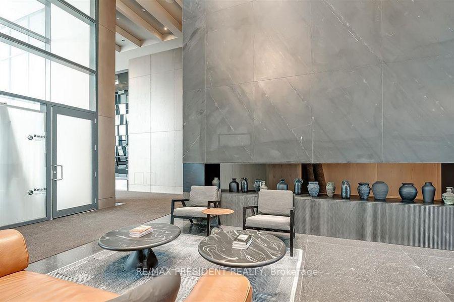 Photo 7 of Unit 4108, 8 Interchange Way, Vaughan, Vaughan Corporate Centre — HOMEH