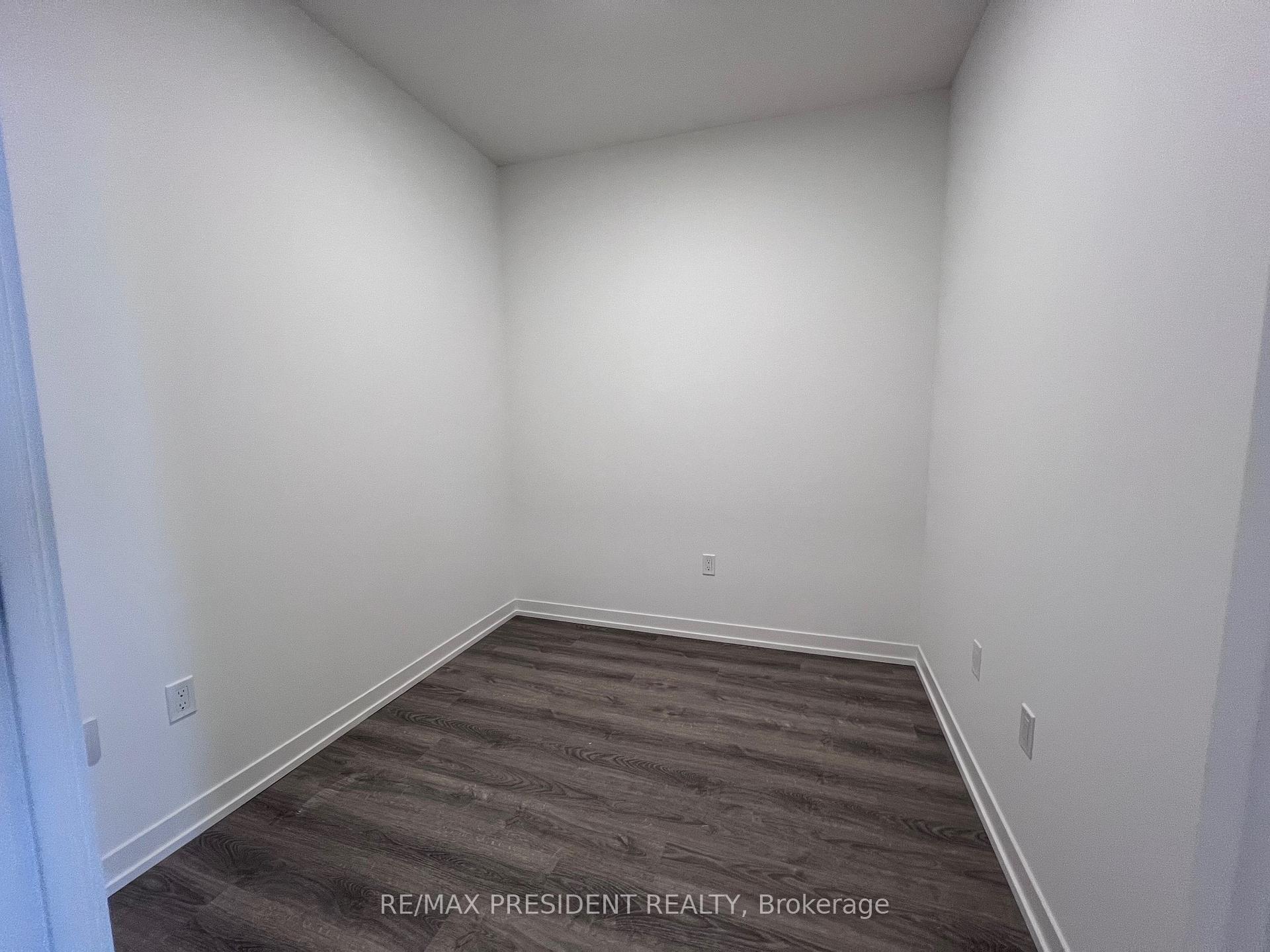 Photo 18 of Unit 4108, 8 Interchange Way, Vaughan, Vaughan Corporate Centre — HOMEH
