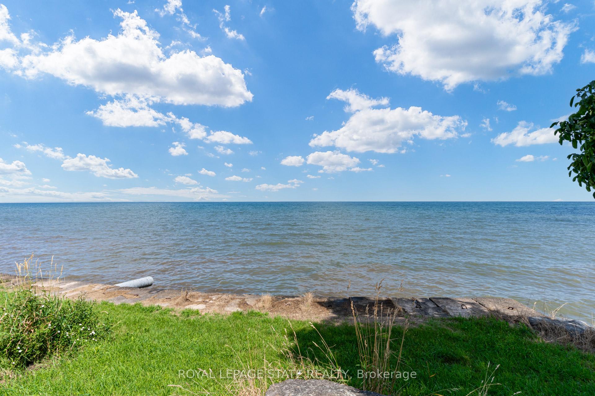 Photo 5 of 4558 Lakeside Drive, Lincoln, Lincoln Lake — HOMEH