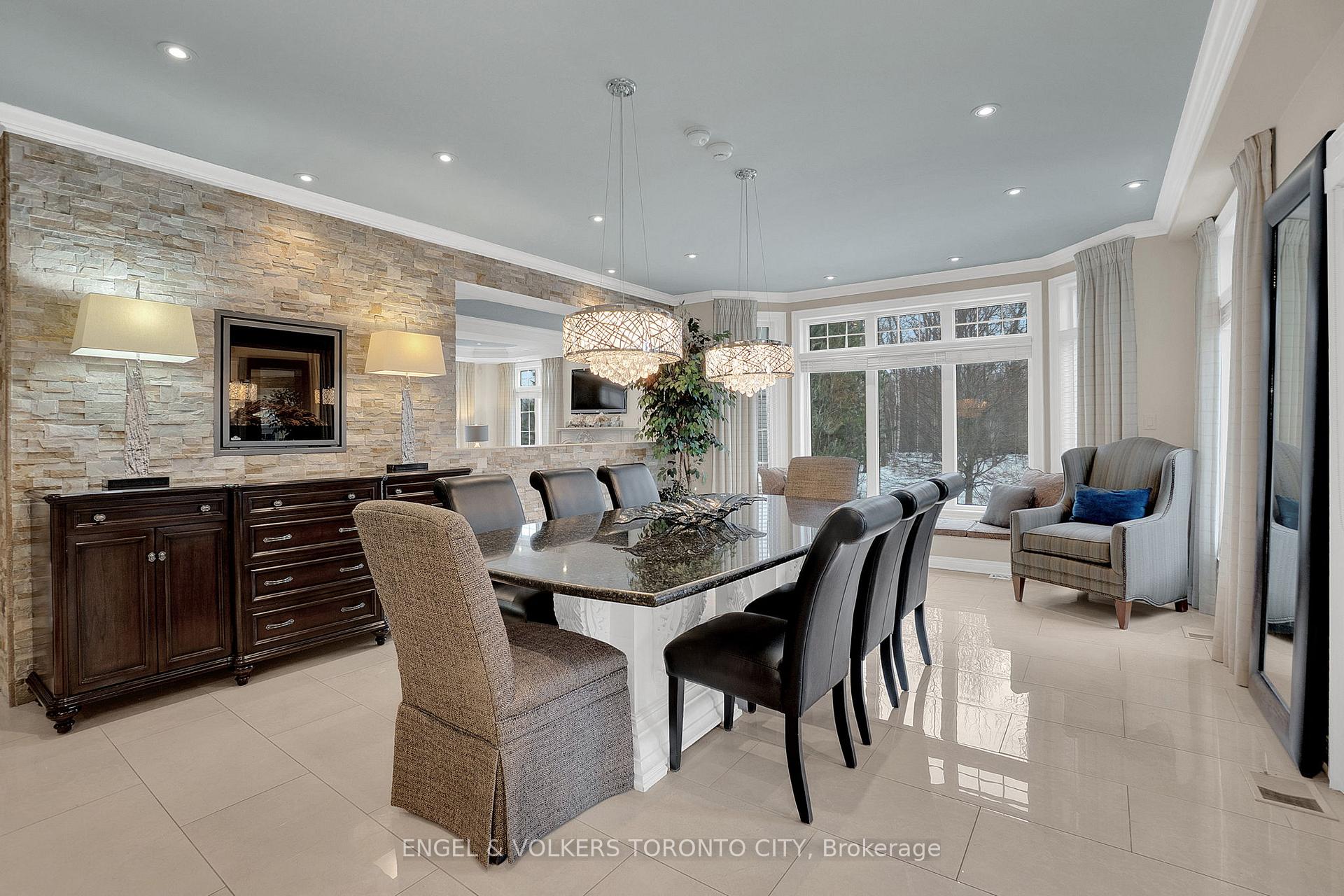 Photo 21 of 123 Salamander Court, Vaughan, Rural Vaughan — HOMEH