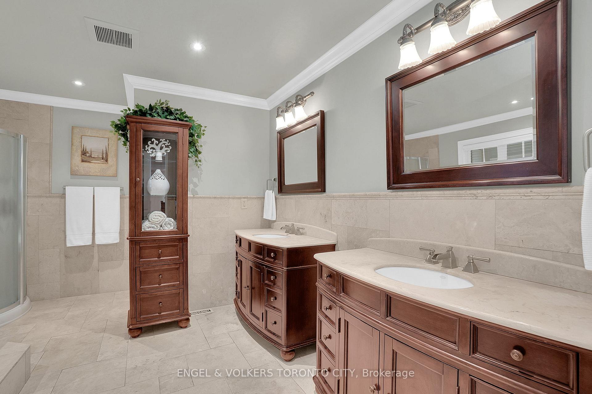 Photo 31 of 123 Salamander Court, Vaughan, Rural Vaughan — HOMEH