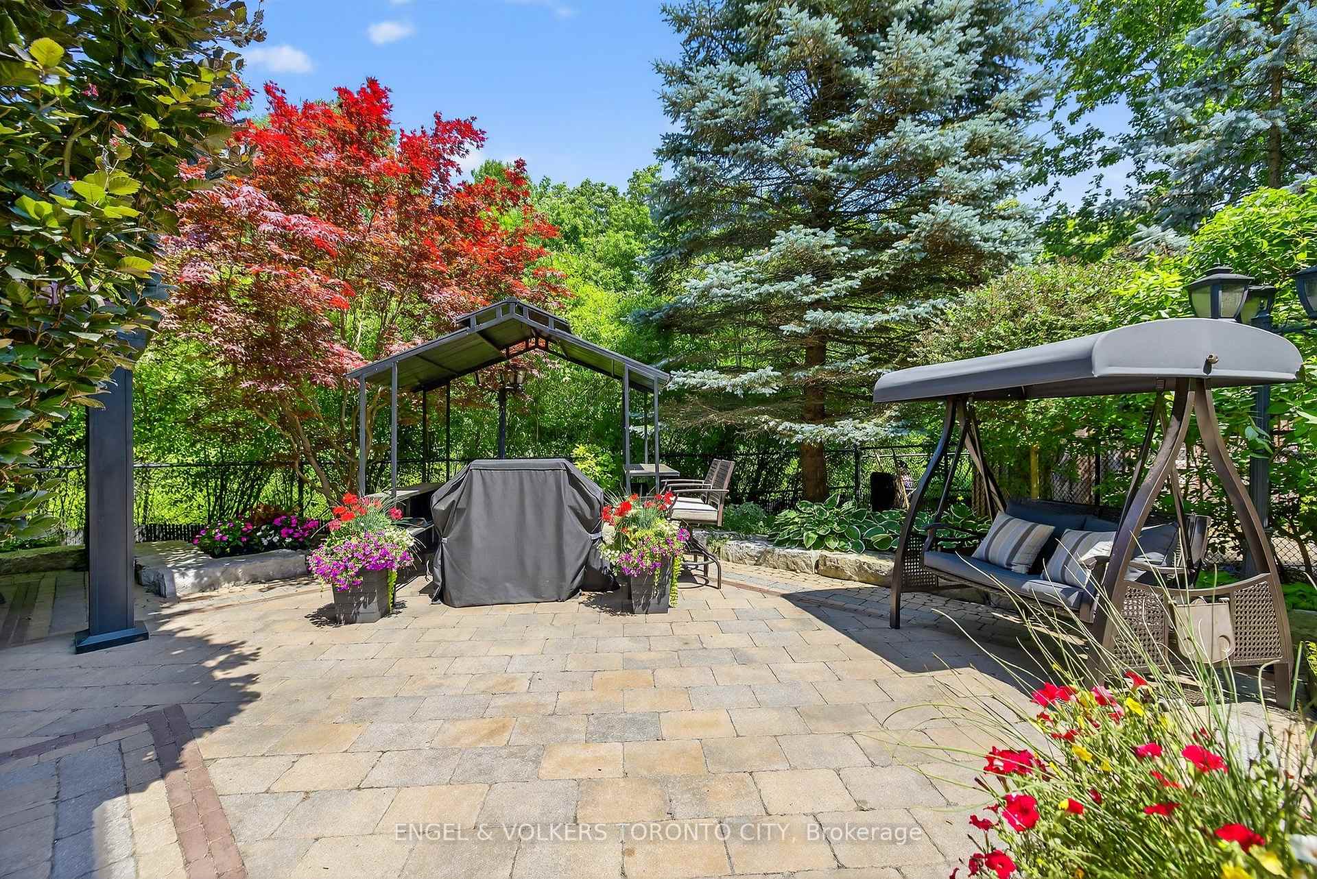 Photo 48 of 123 Salamander Court, Vaughan, Rural Vaughan — HOMEH