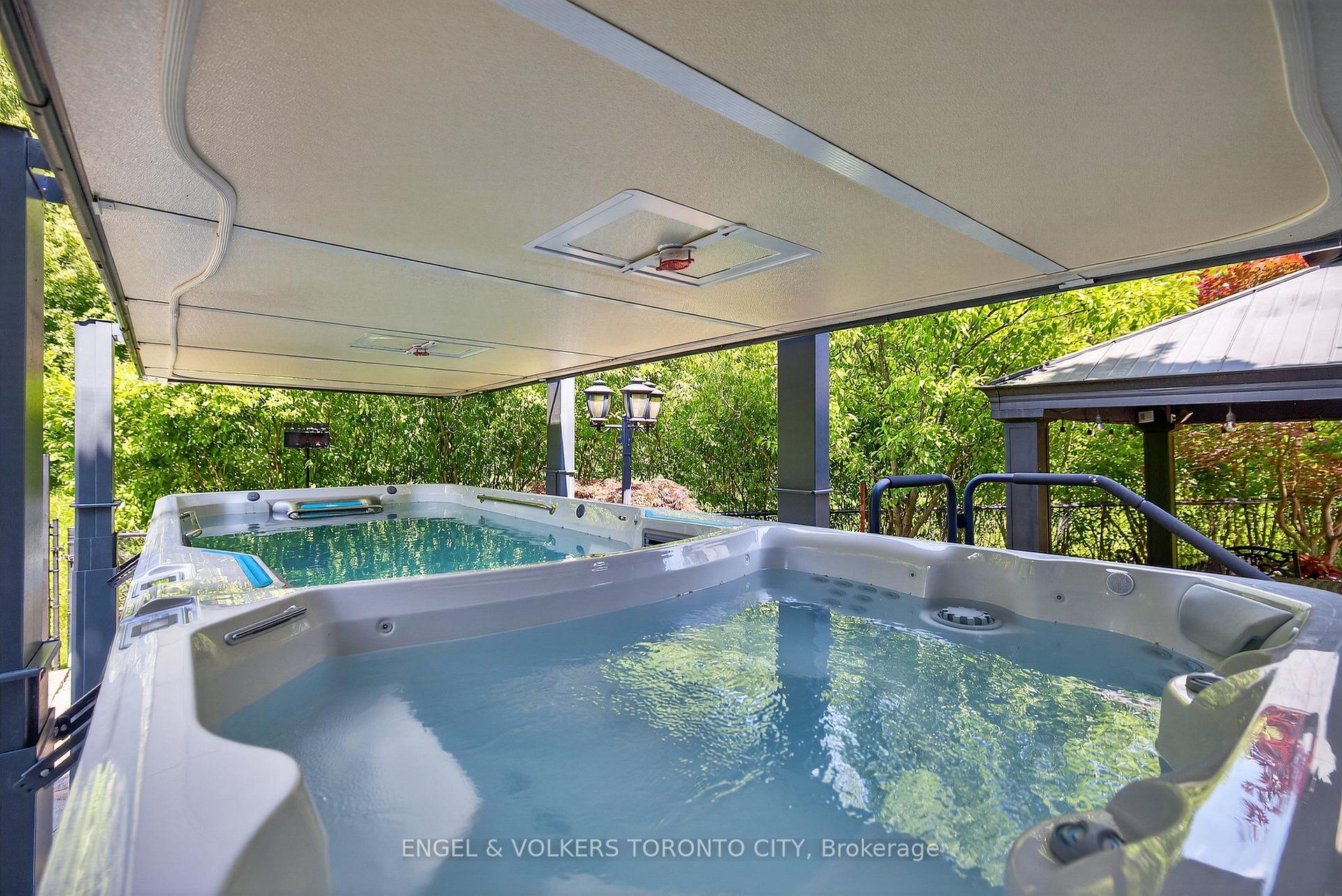 Photo 35 of 123 Salamander Court, Vaughan, Rural Vaughan — HOMEH