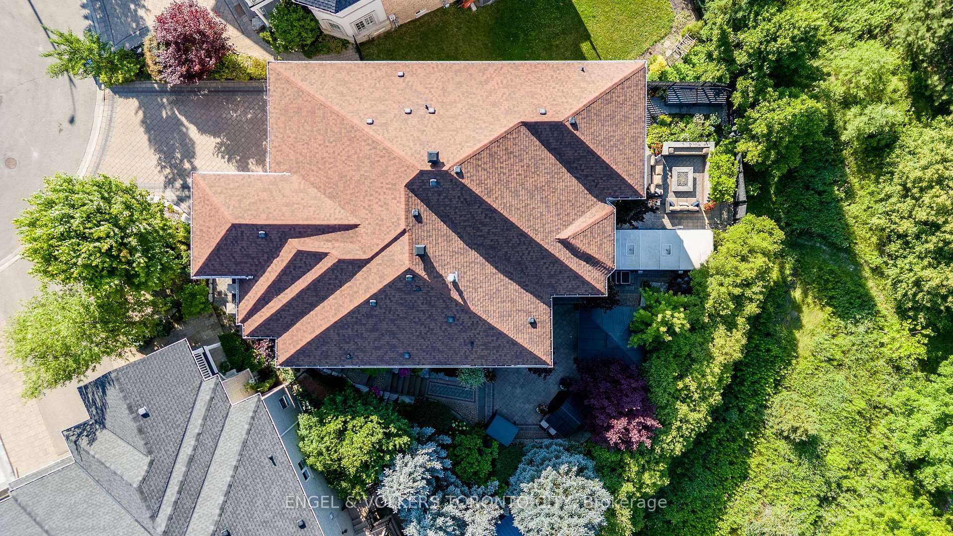 Photo 29 of 123 Salamander Court, Vaughan, Rural Vaughan — HOMEH