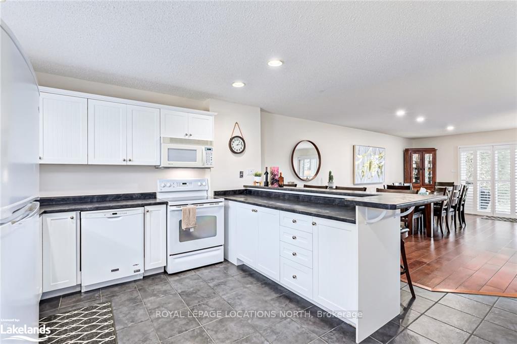Photo 6 of 505 Oxbow Crescent, Collingwood — HOMEH