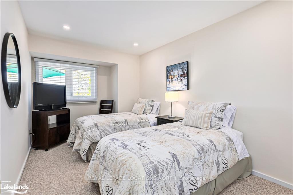 Photo 18 of 505 Oxbow Crescent, Collingwood — HOMEH