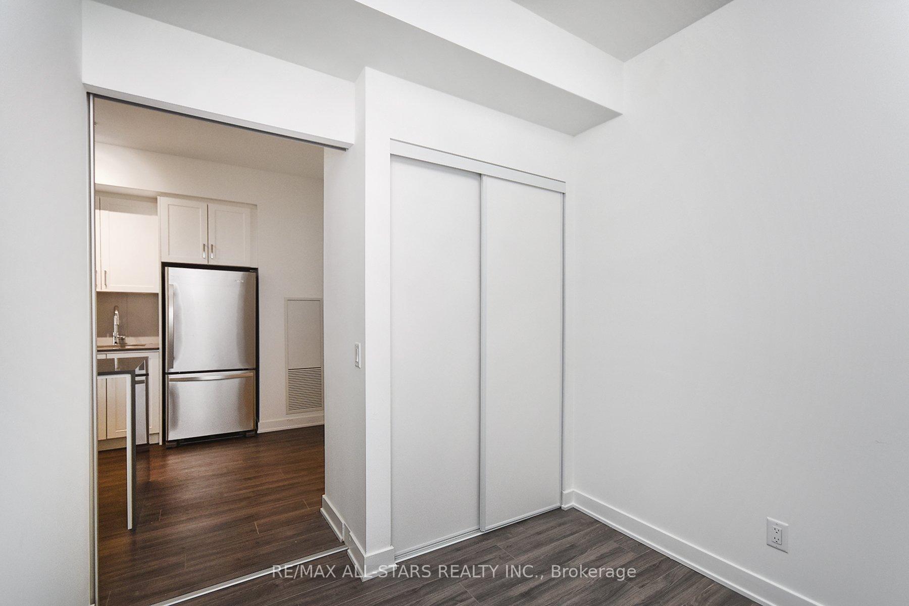 Photo 11 of Unit 619, 681 Yonge Street, Barrie, Painswick South — HOMEH