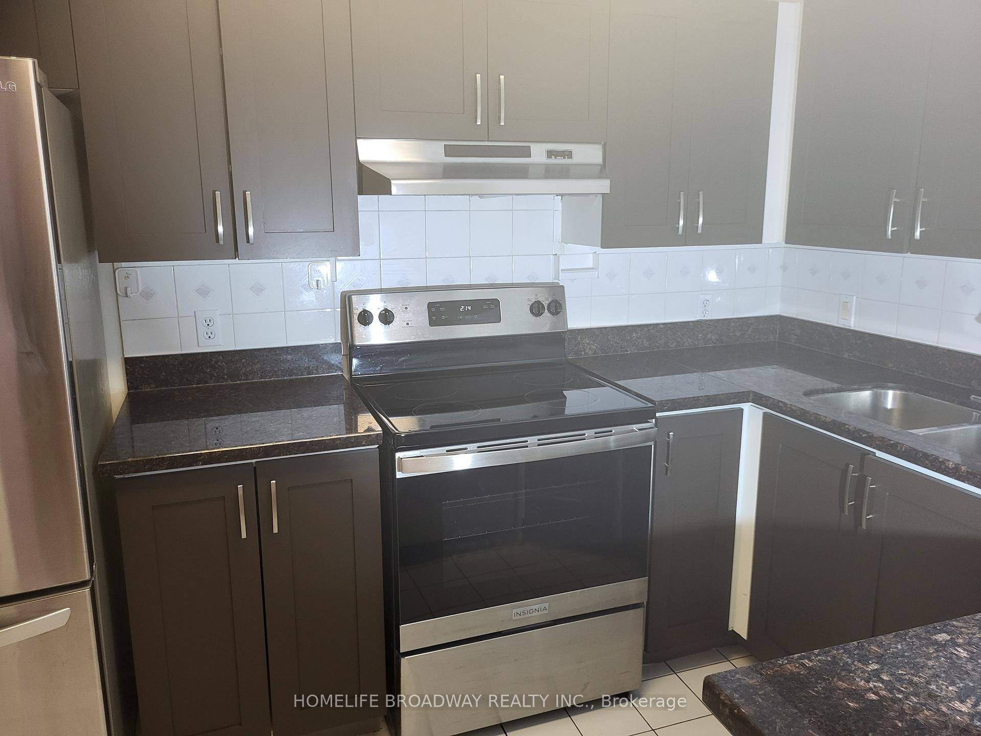 Photo 7 of Unit 88, 151 Townsgate Drive, Vaughan, Crestwood-Springfarm-Yorkhill — HOMEH