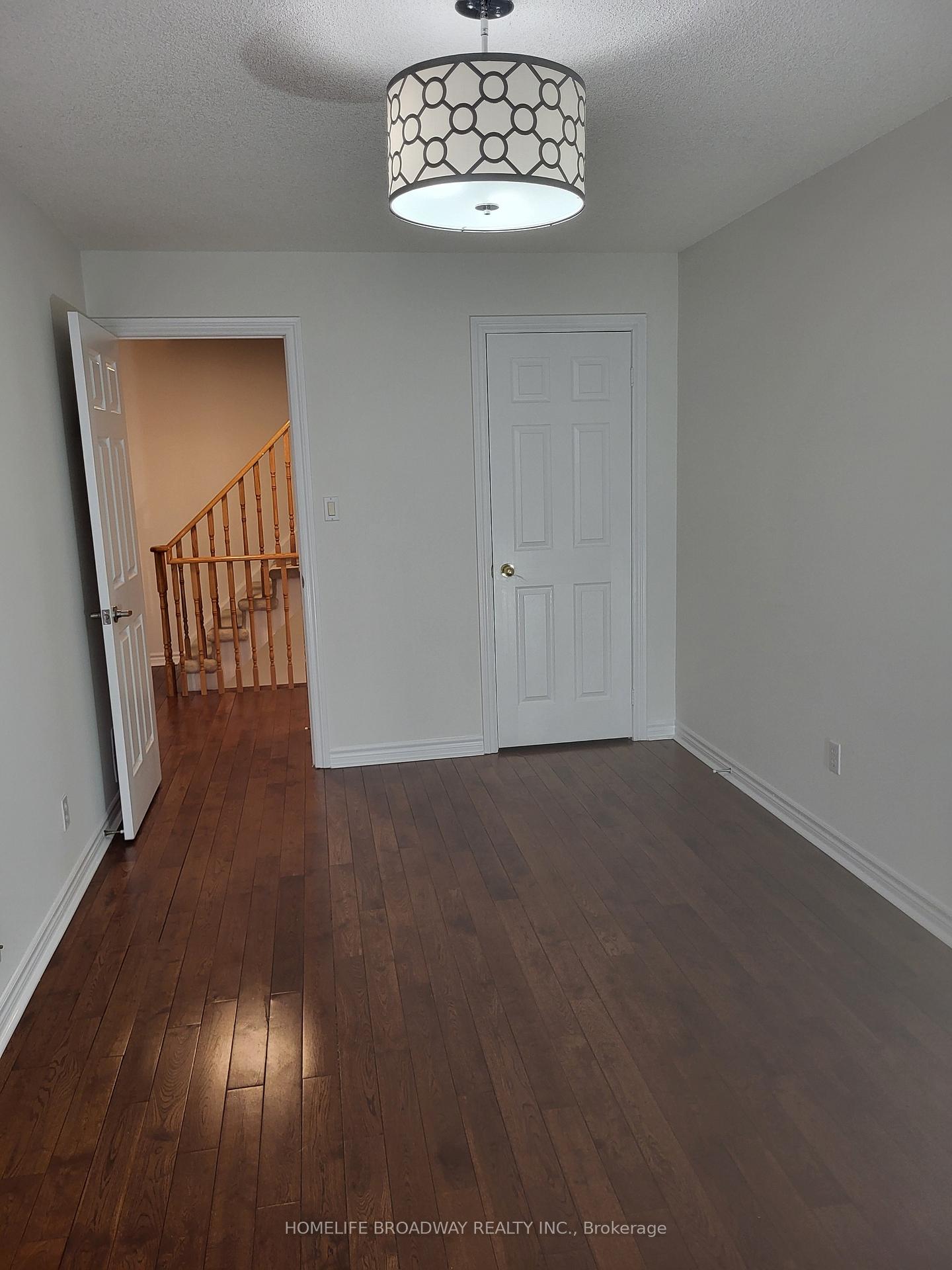 Photo 10 of Unit 88, 151 Townsgate Drive, Vaughan, Crestwood-Springfarm-Yorkhill — HOMEH
