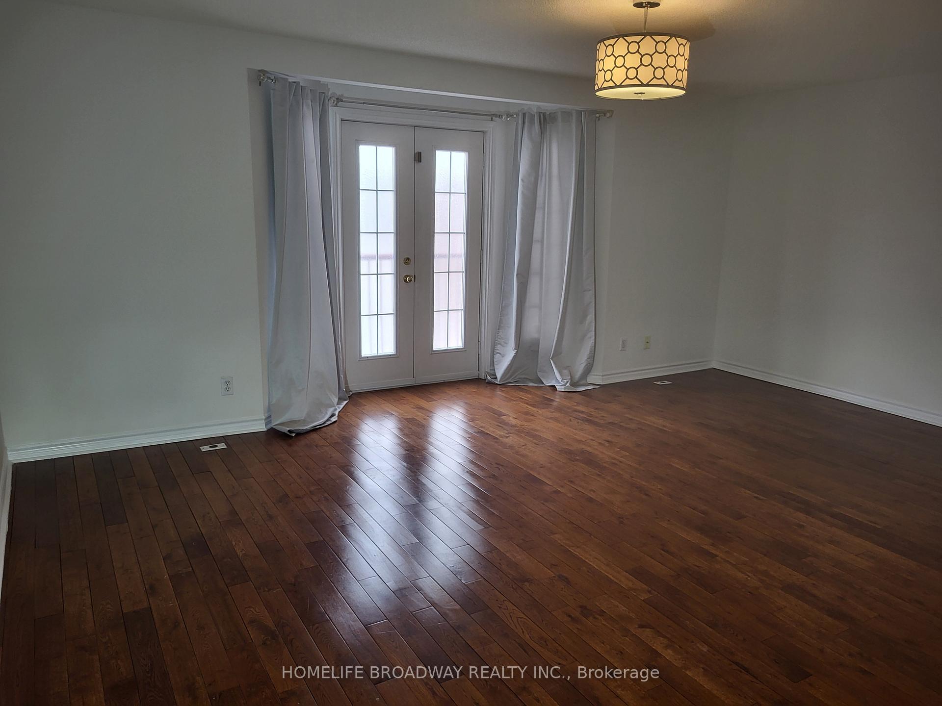 Photo 9 of Unit 88, 151 Townsgate Drive, Vaughan, Crestwood-Springfarm-Yorkhill — HOMEH