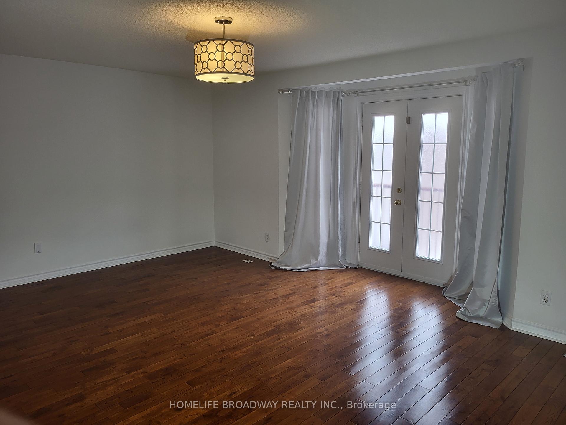 Photo 14 of Unit 88, 151 Townsgate Drive, Vaughan, Crestwood-Springfarm-Yorkhill — HOMEH